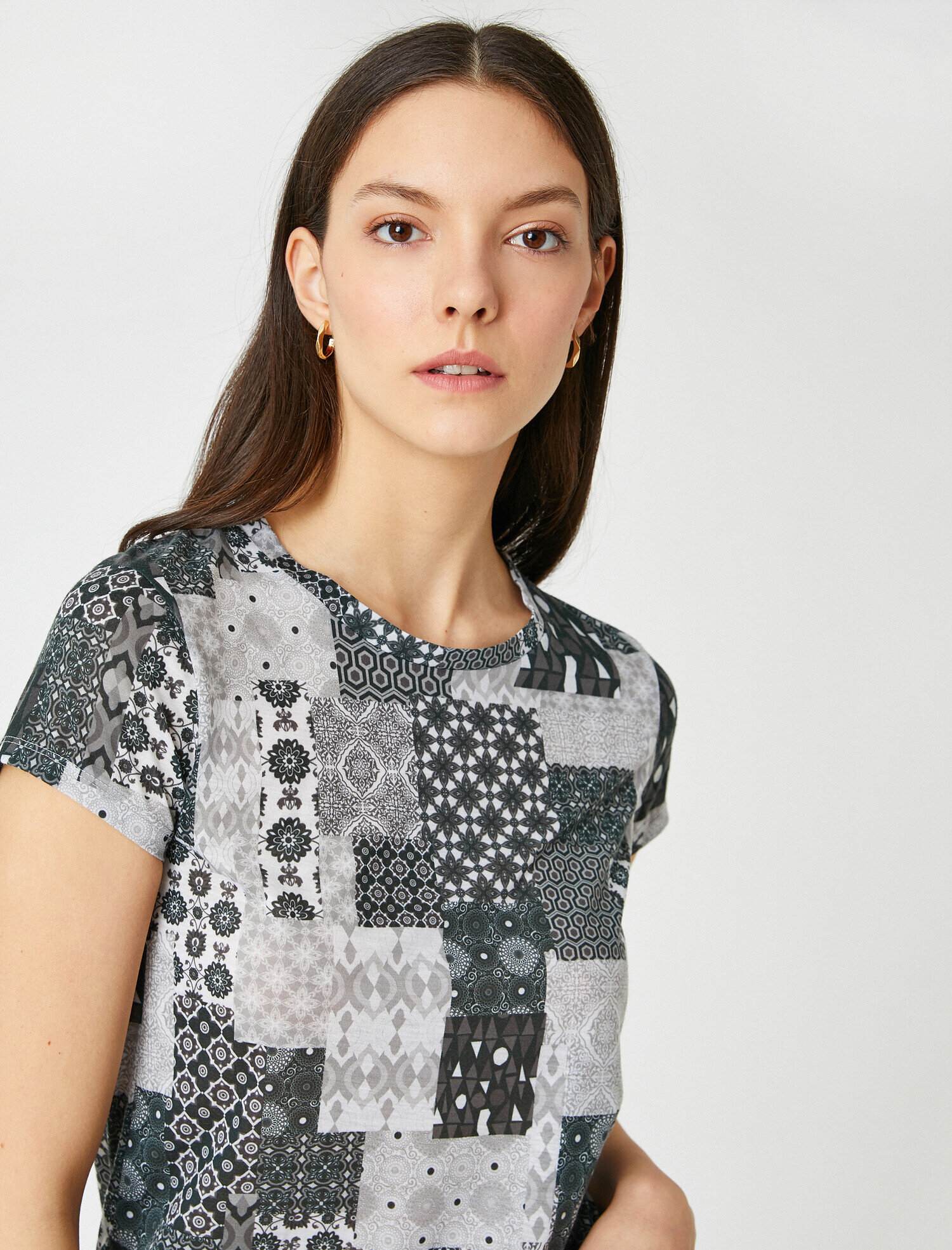   Patterned T-Shirt