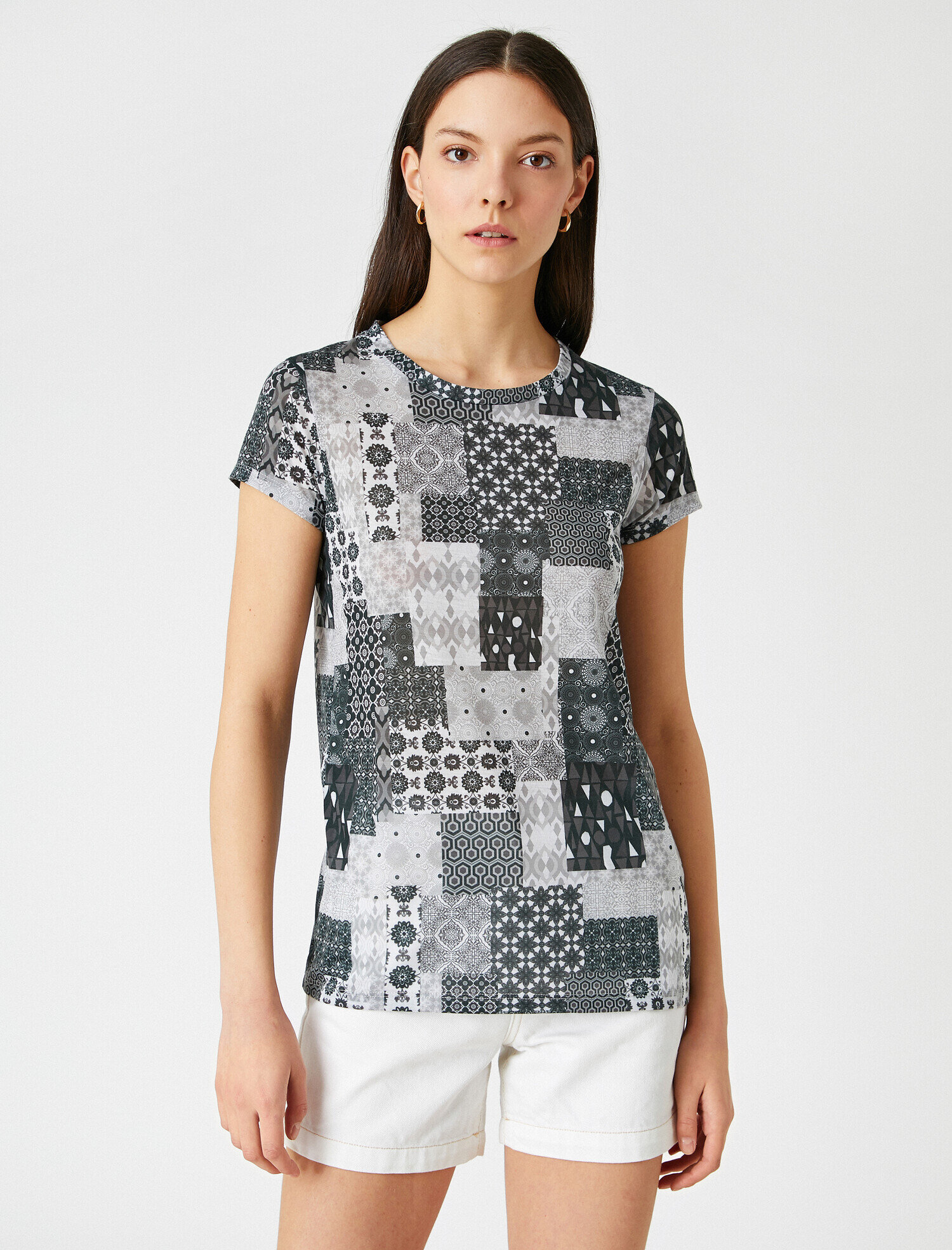   Patterned T-Shirt