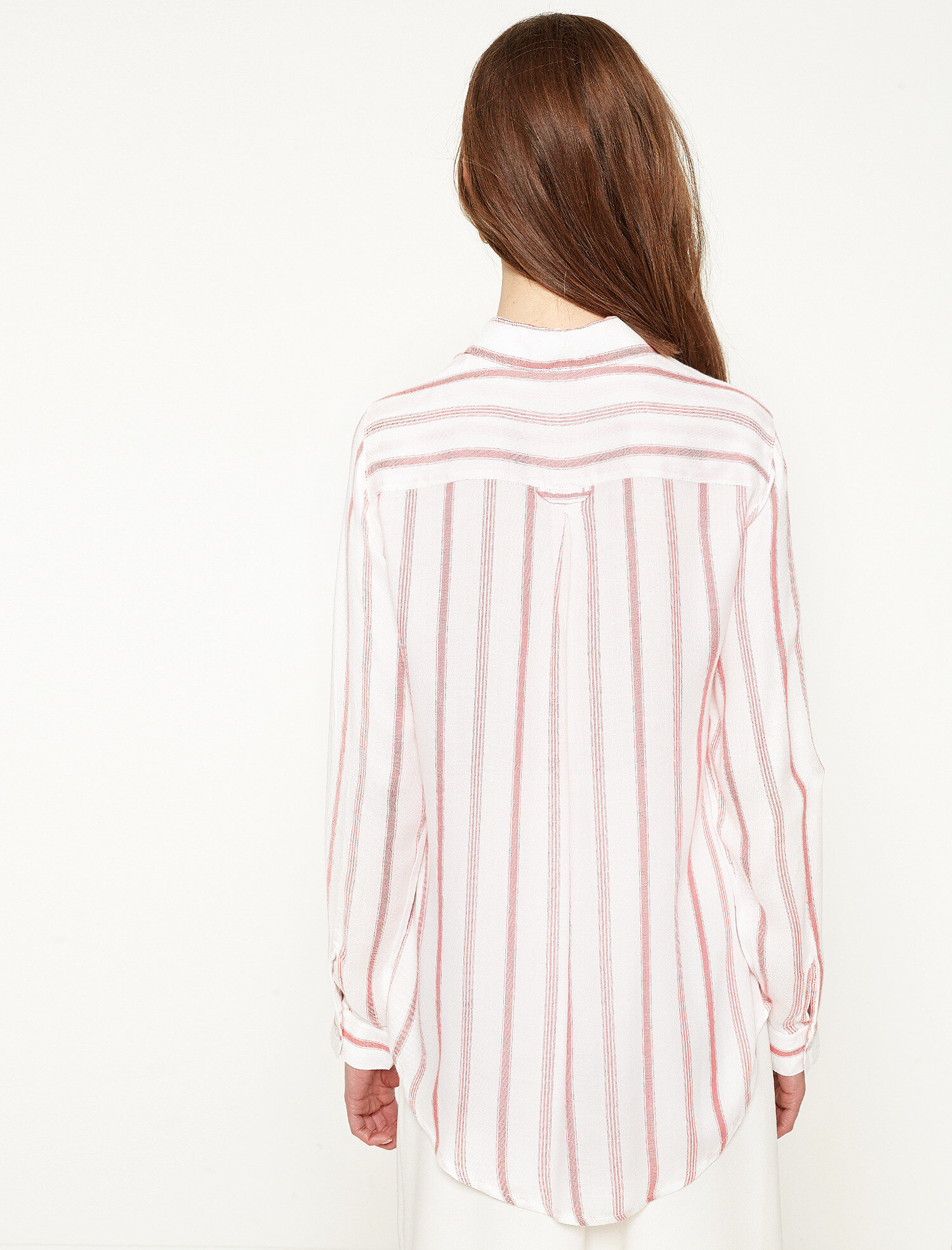   Çizgili Gömlek