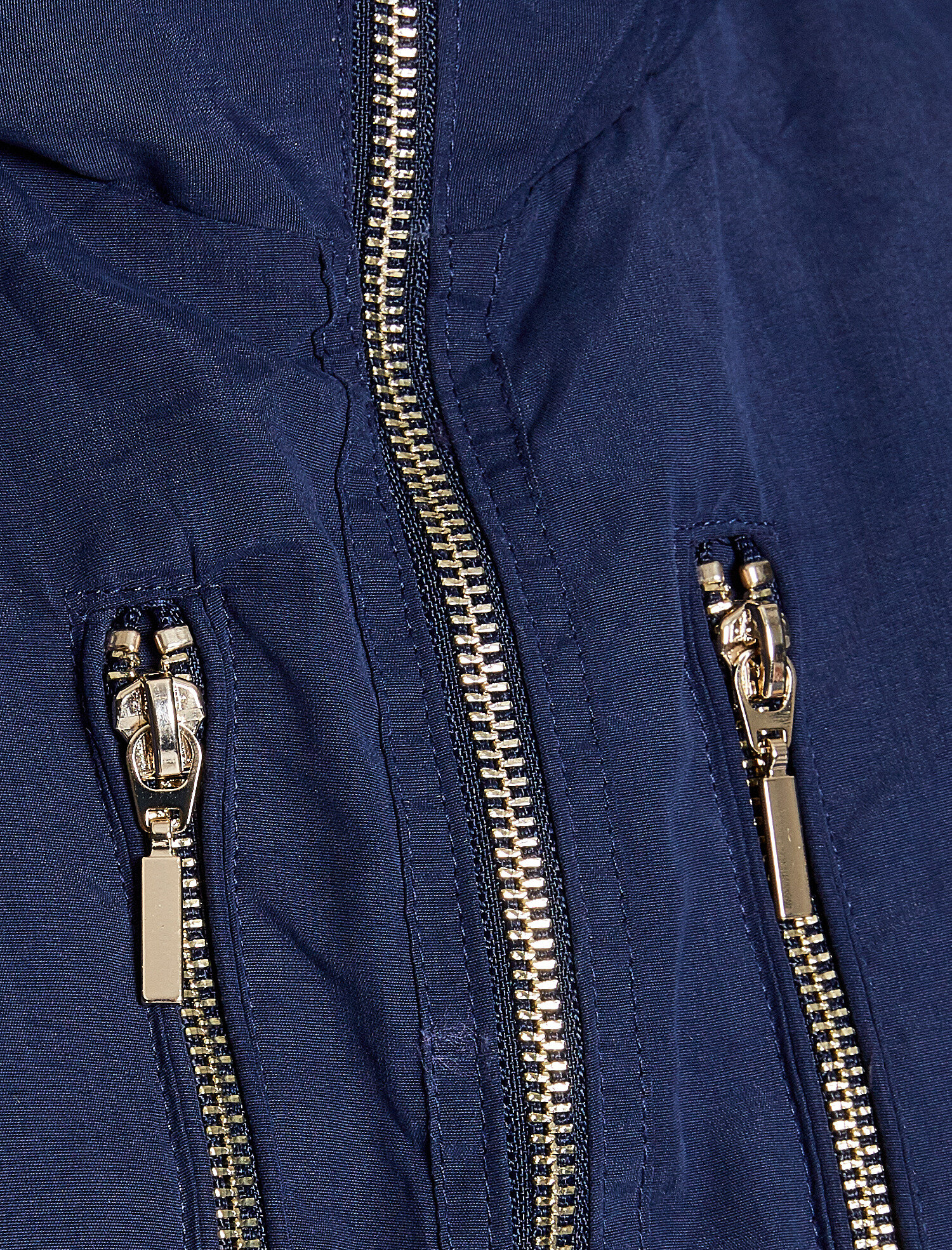   Mevsimlik Fermuar Detaylı Şişme Mont