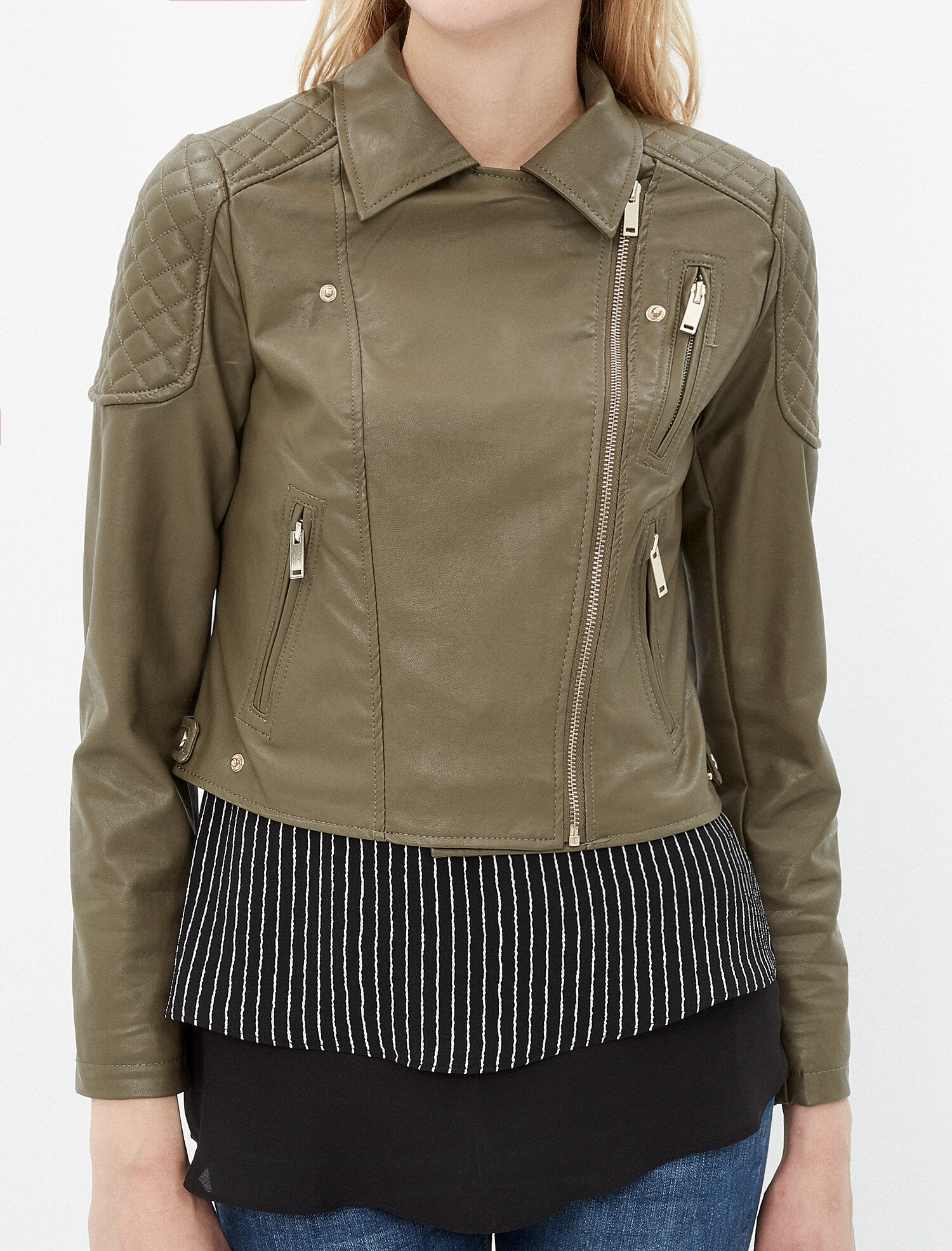   Deri Görünümlü Mont