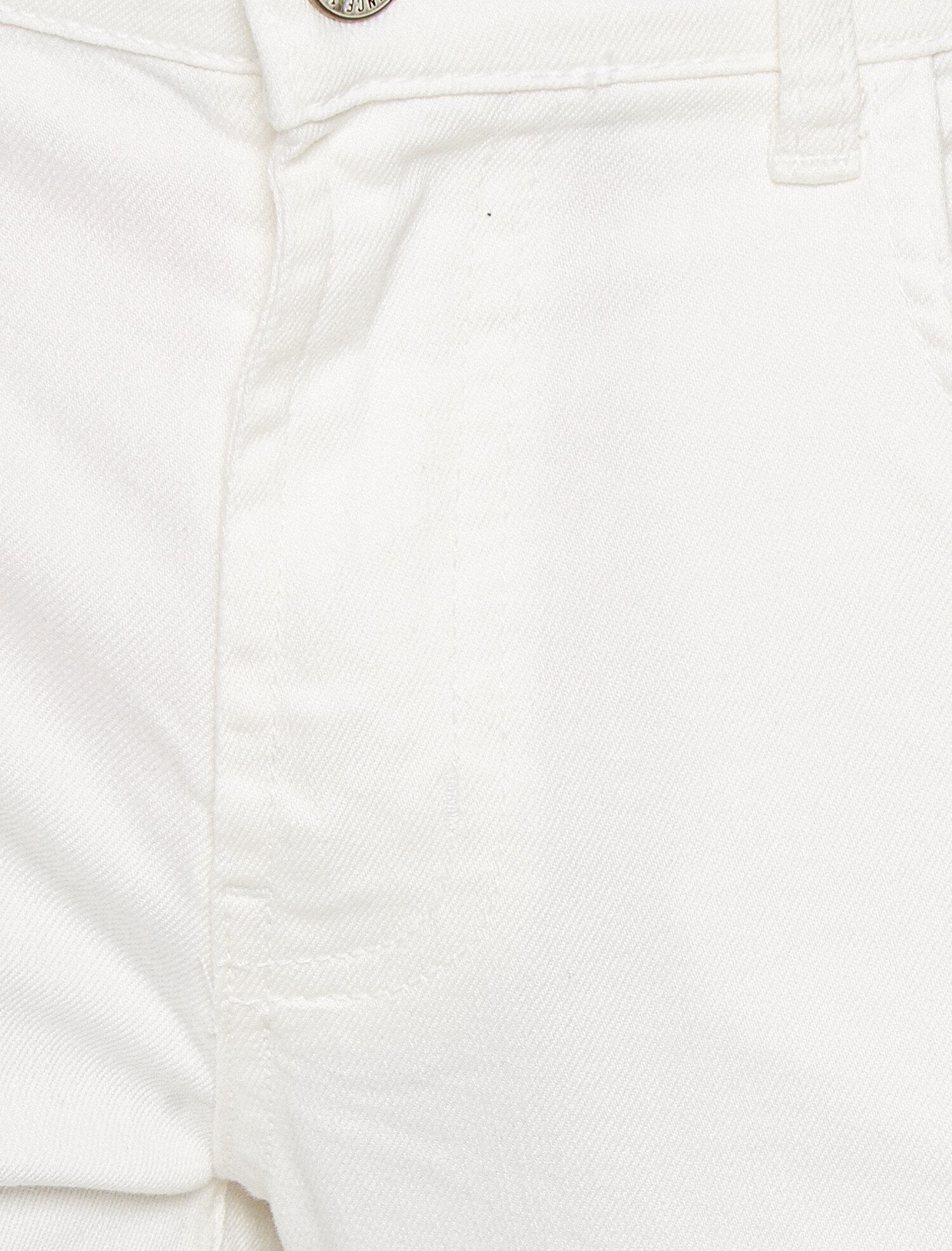   Yırtık Detaylı Dar Kesim Pantolon