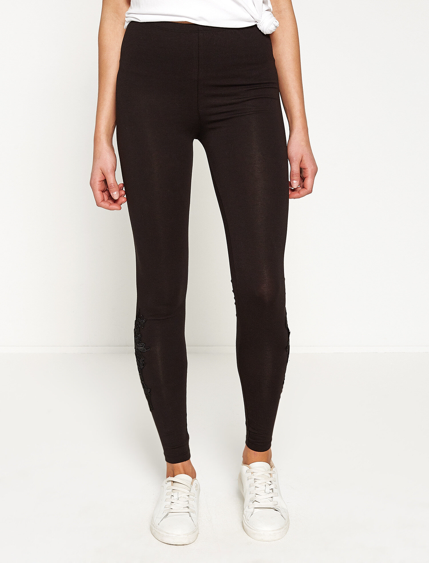   Dantel Detaylı Tayt