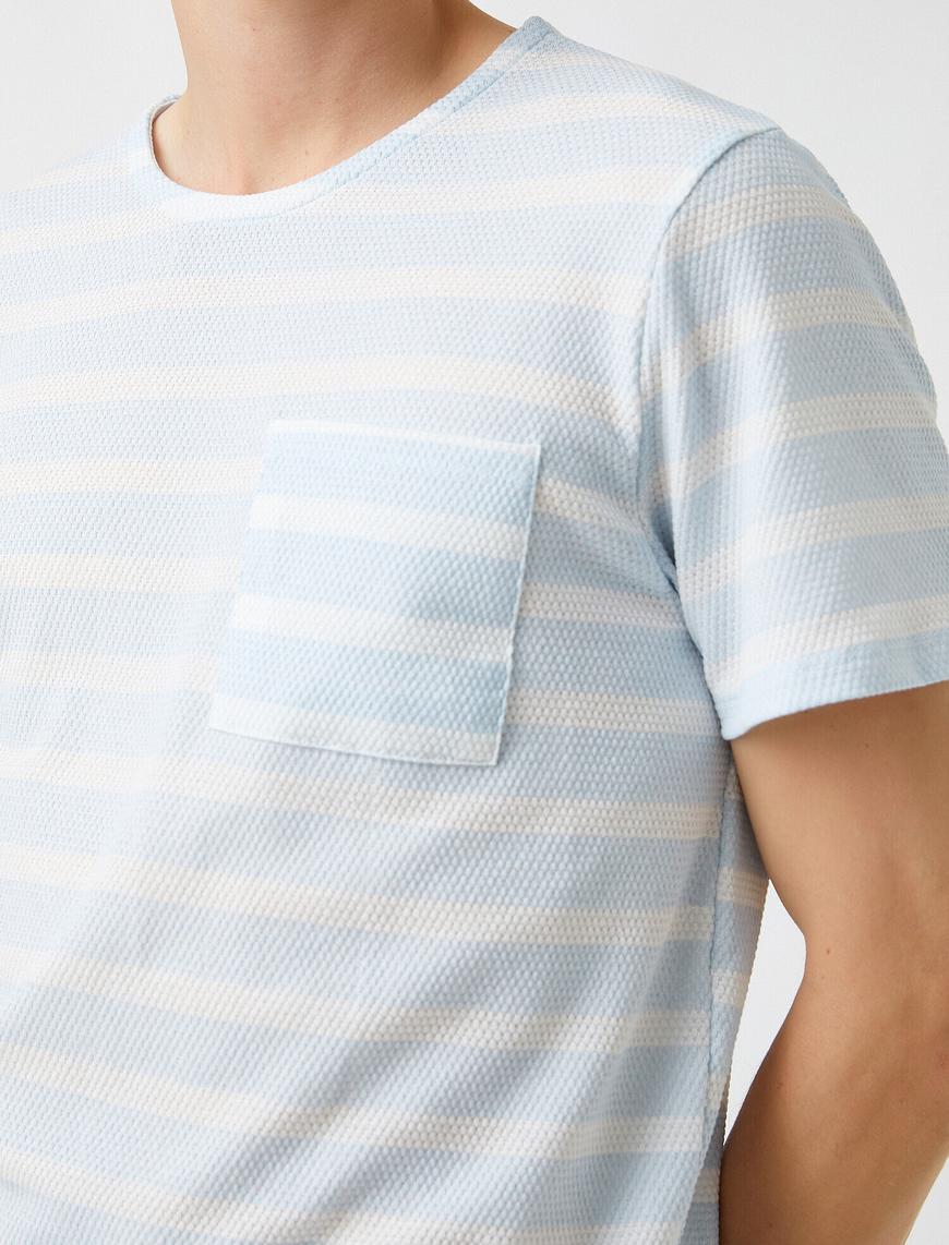   Çizgili Cepli Basic Tişört