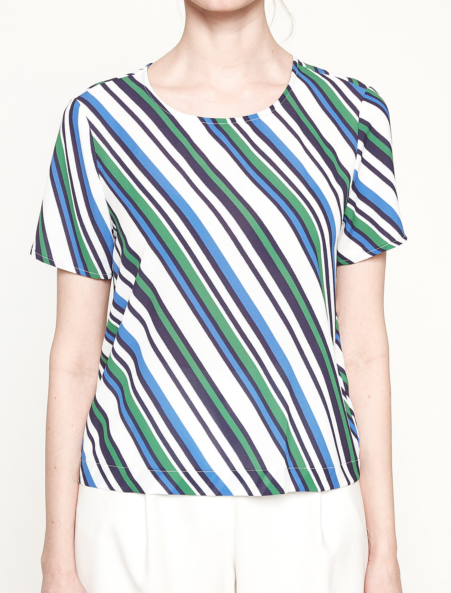   Desenli Bluz Kısa Kollu