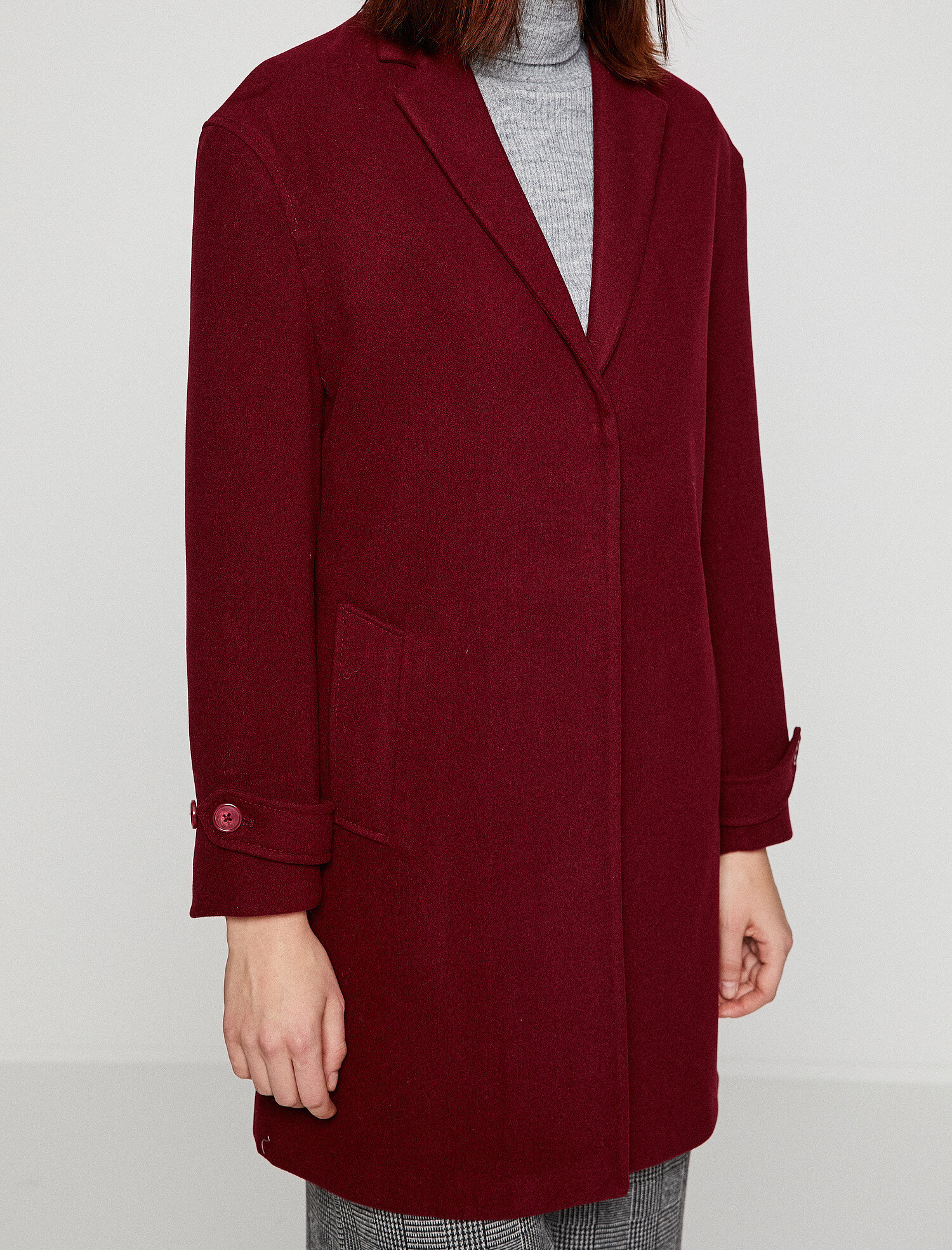   Düğme Detaylı Rahat Kesim Kaban