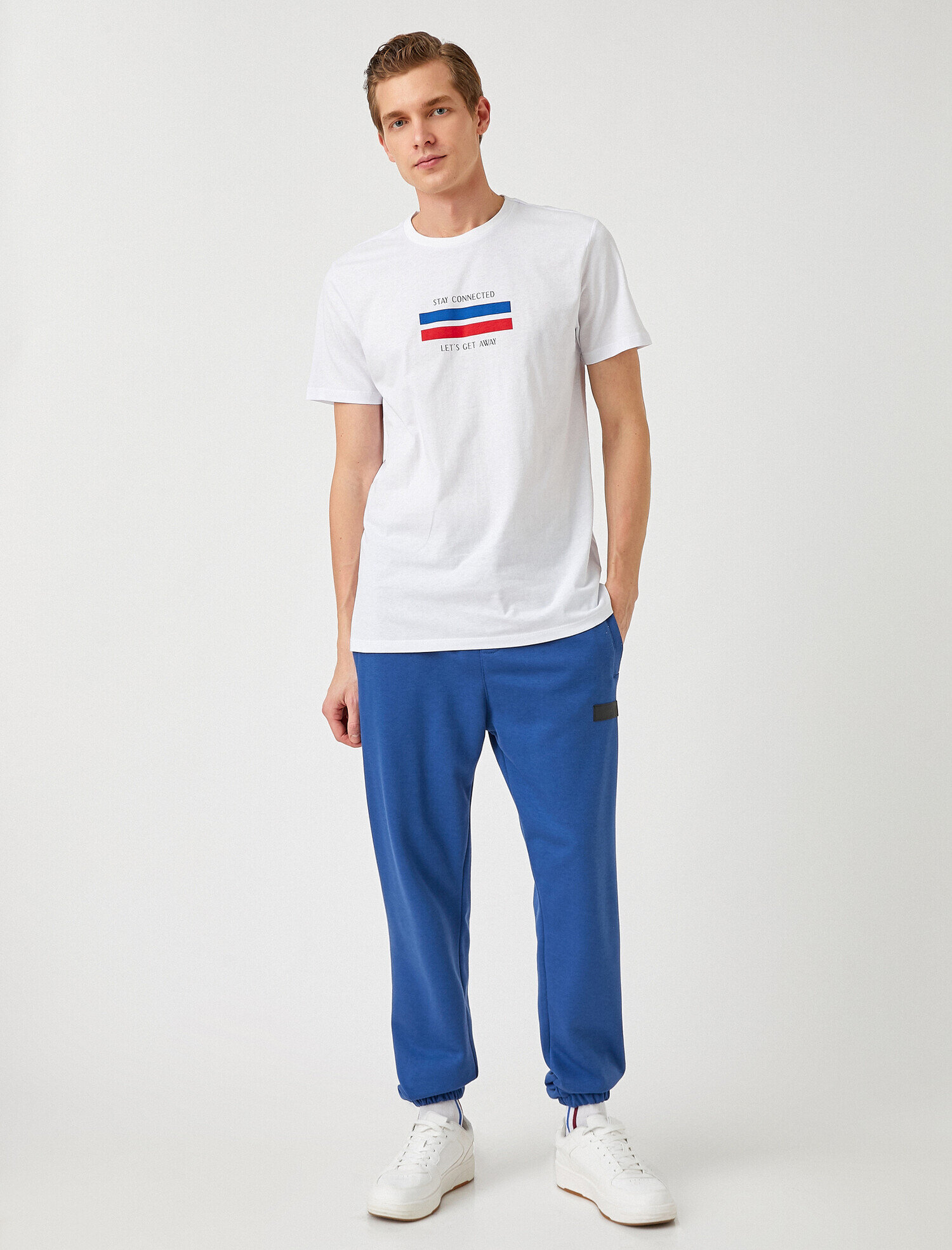   Slim Fit Baskılı Tişört