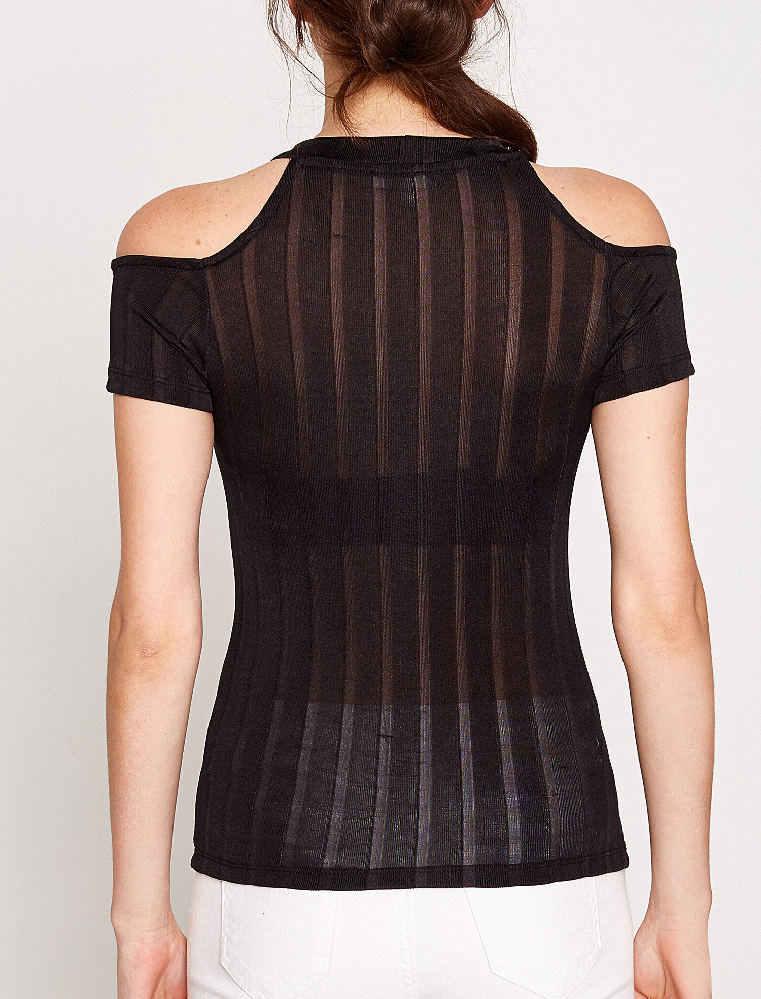 Omuz Detaylı Tişört