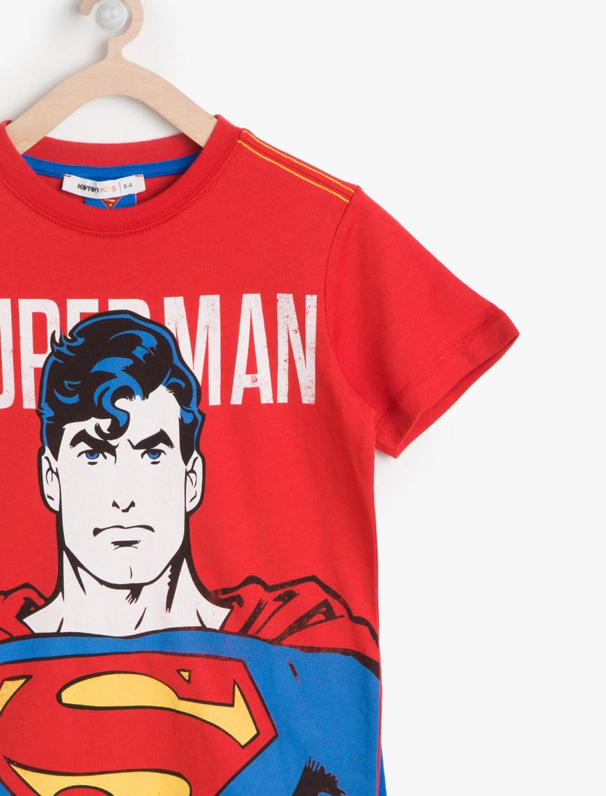  Erkek Çocuk Superman Baskılı Pelerinli Tişört Lisanslı