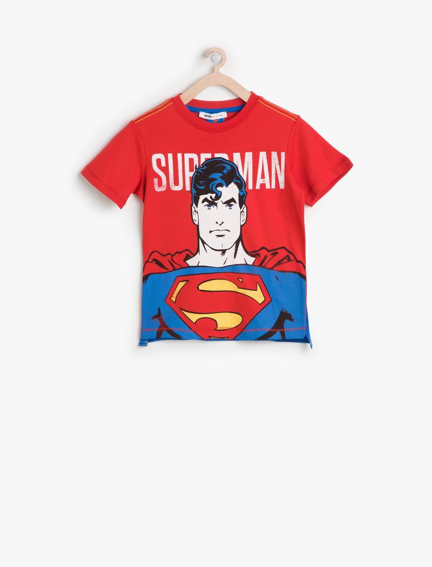  Erkek Çocuk Superman Baskılı Pelerinli Tişört Lisanslı