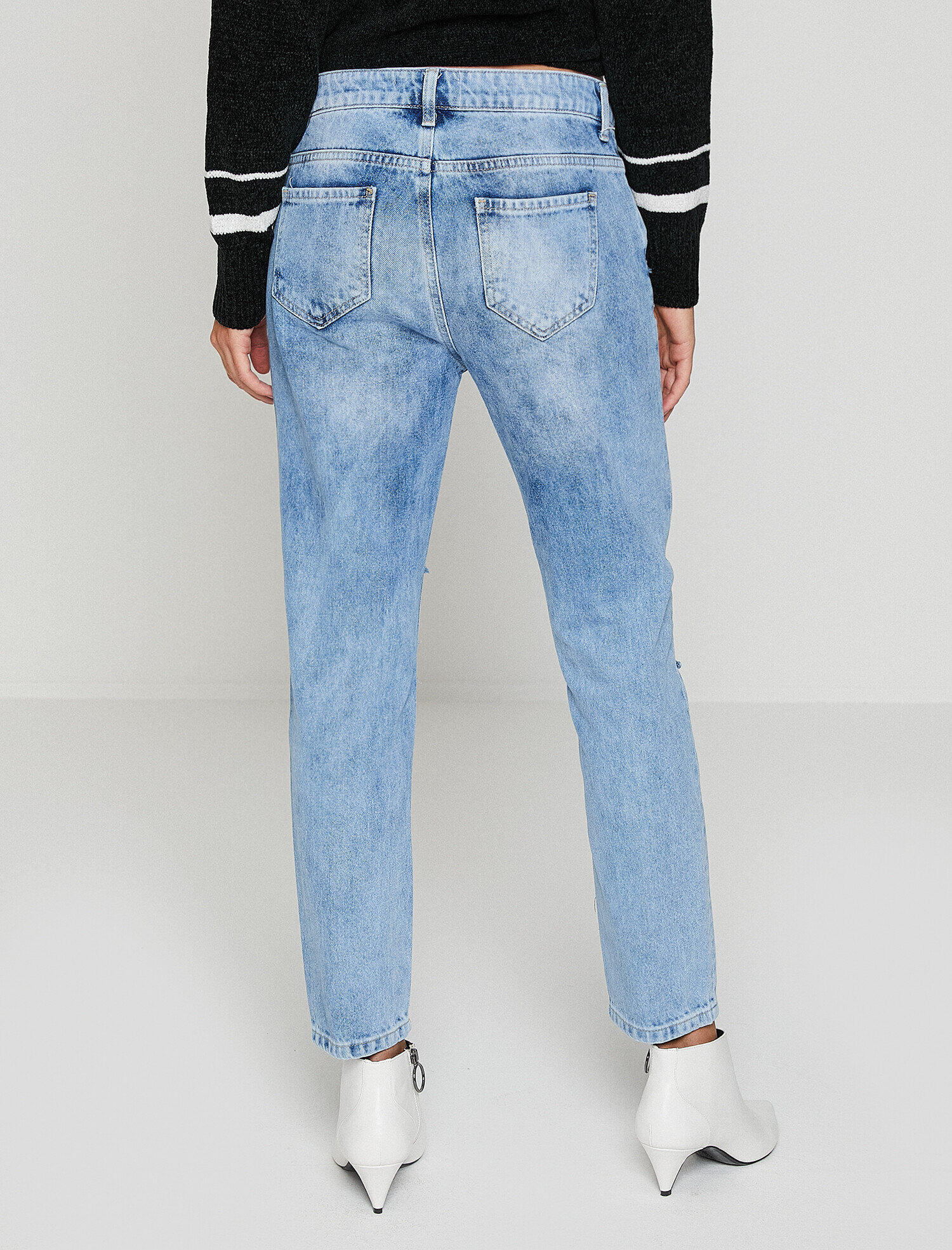   Yırtık Jean Pantolon