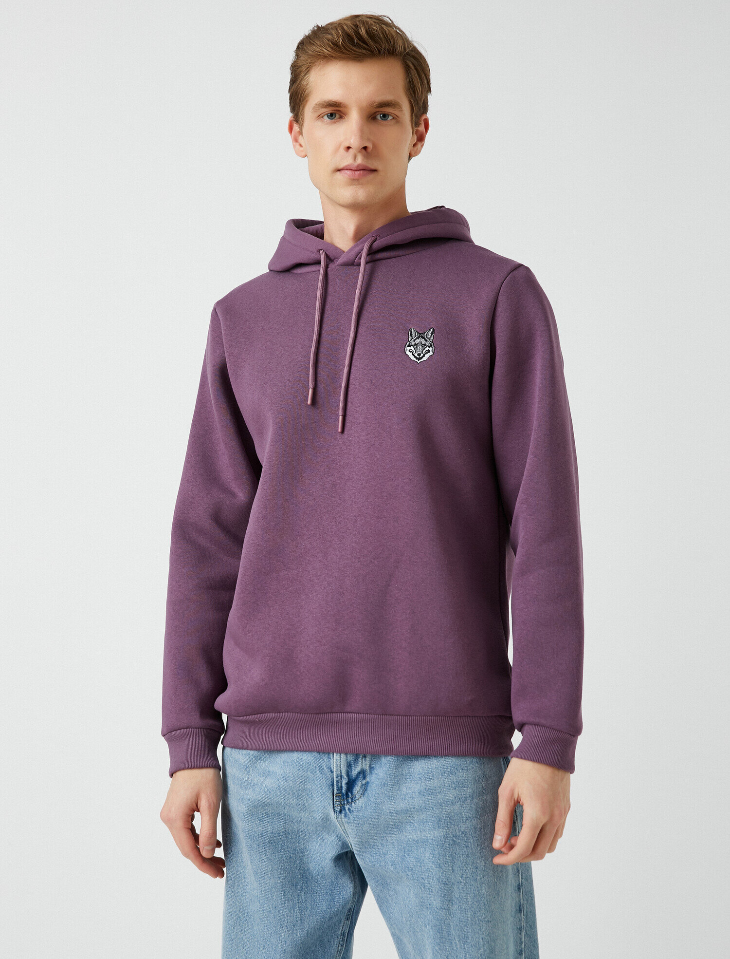   Kurt İşlemeli Kapşonlu Sweatshirt