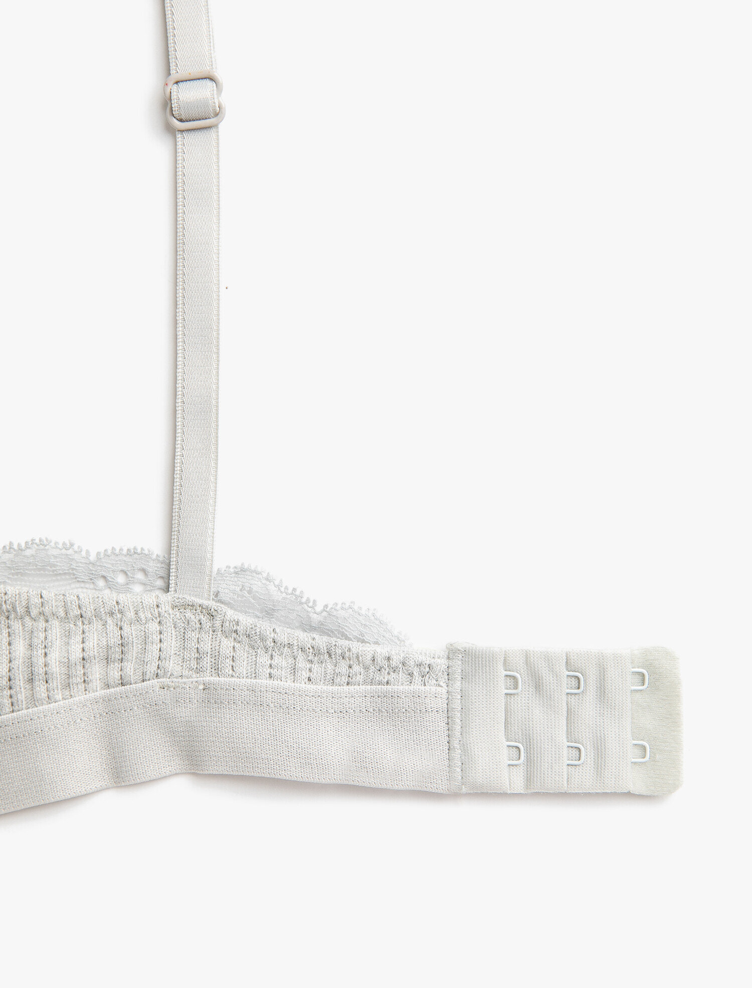   Pamuklu Dantel Detaylı Sütyen