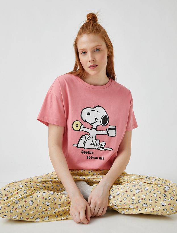  Snoopy Lisanslı Pijama Takımı