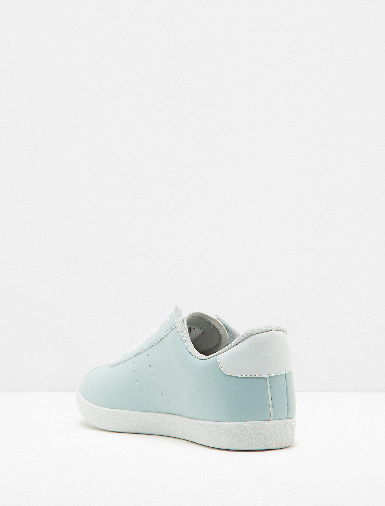  Kadın Bağcıklı Spor Ayakkabı