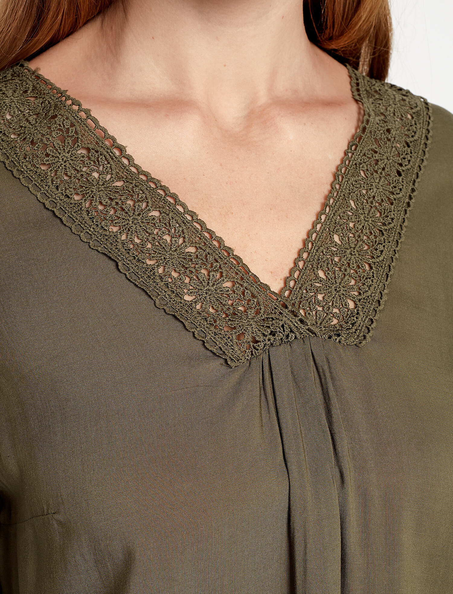   Dantel Detaylı Bluz