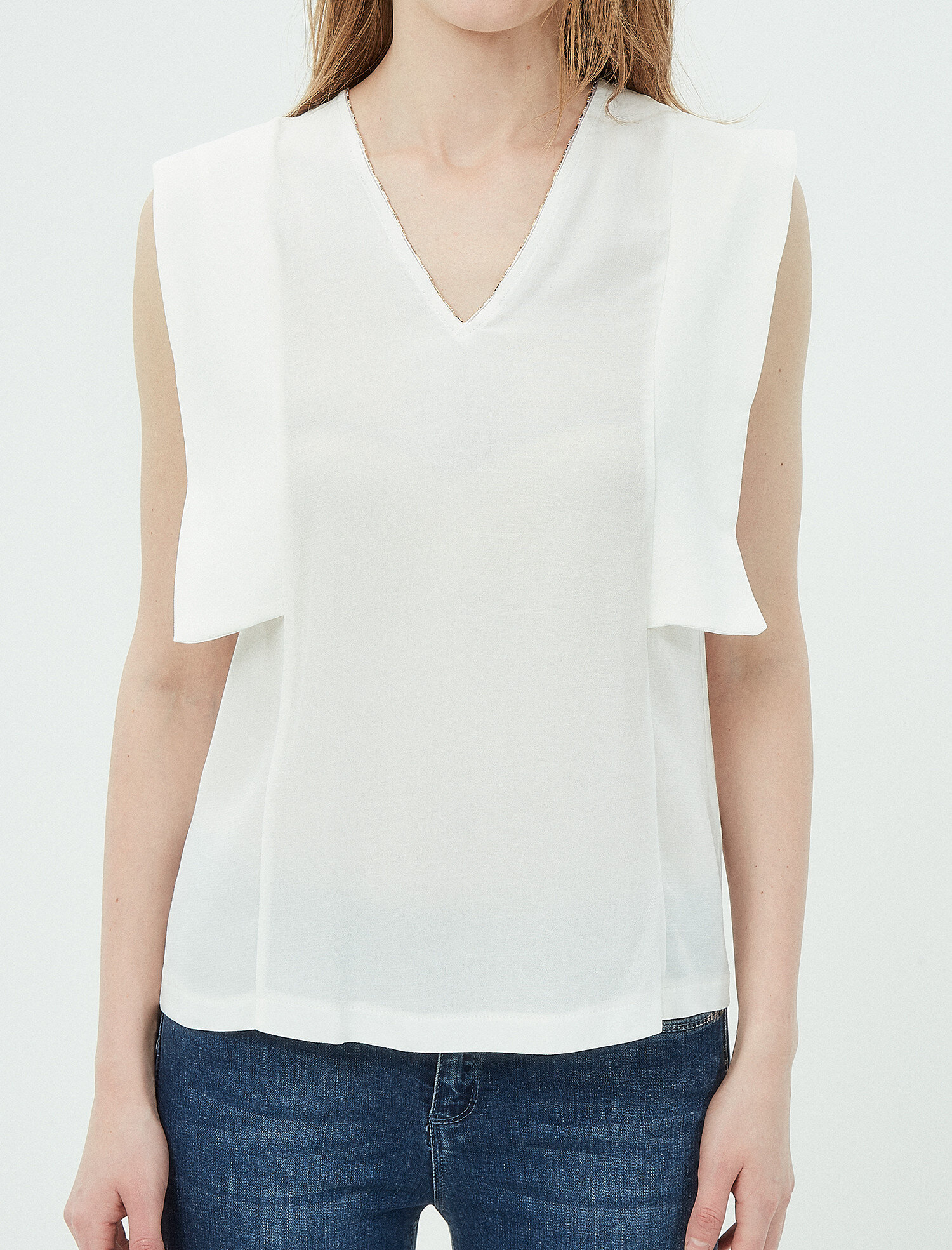   V Yaka Kol Detaylı Bluz