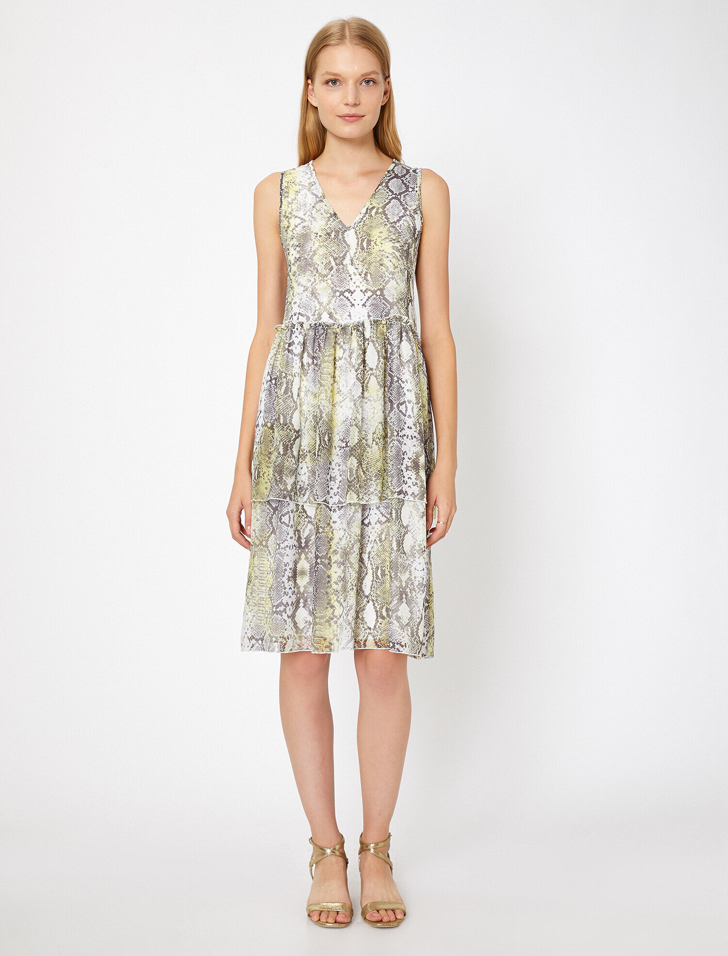   Yılan Derisi Desenli Elbise