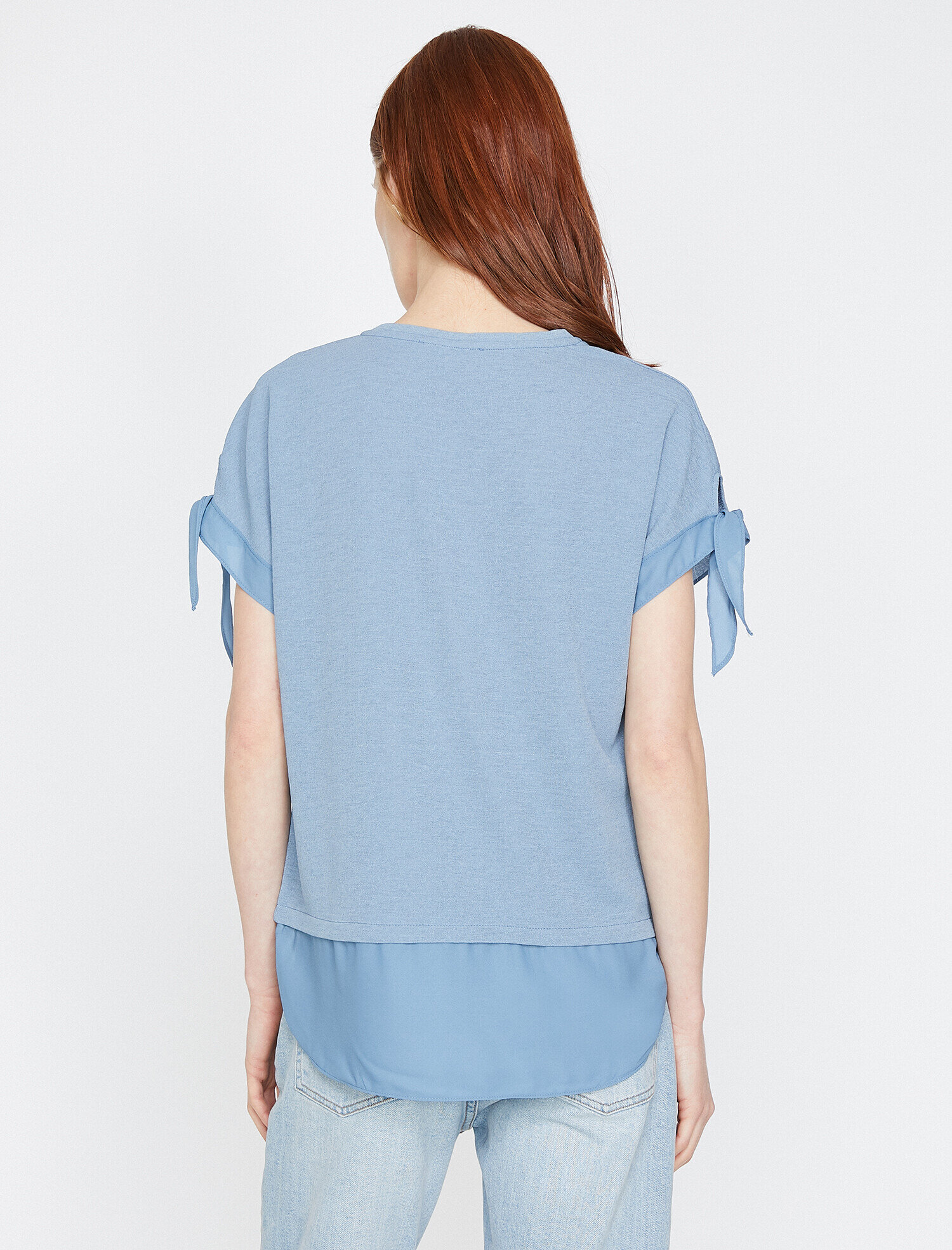   Kol Detaylı Tişört