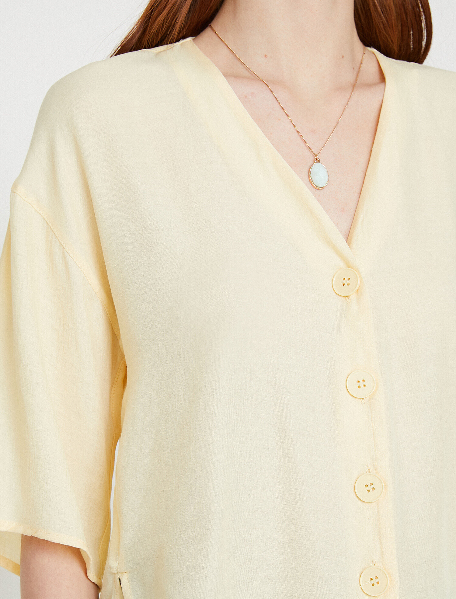   Beli Bağlamalı Gömlek