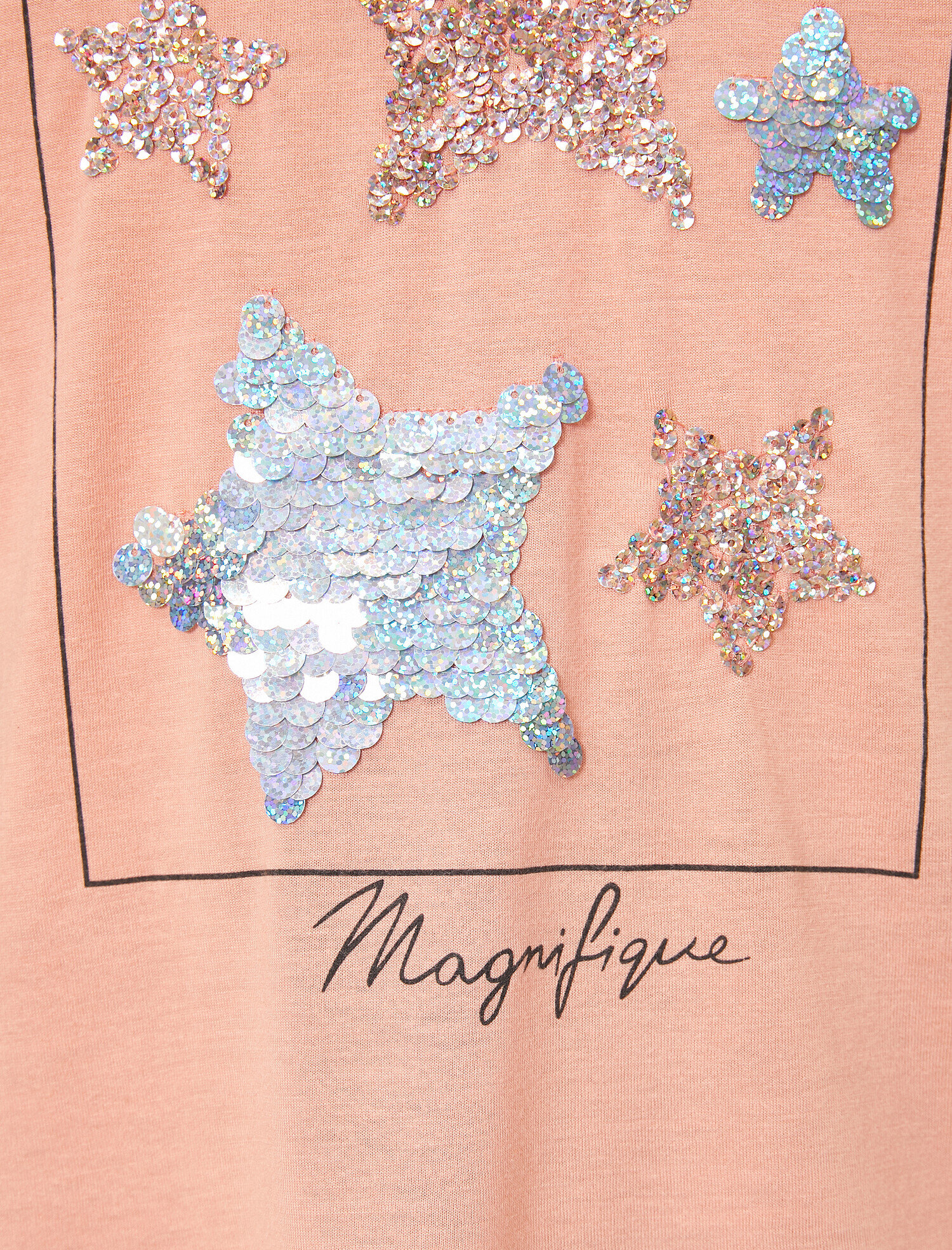   Yıldız Pul Payet Detaylı Geniş Kalıp Bisiklet Yaka Tişört