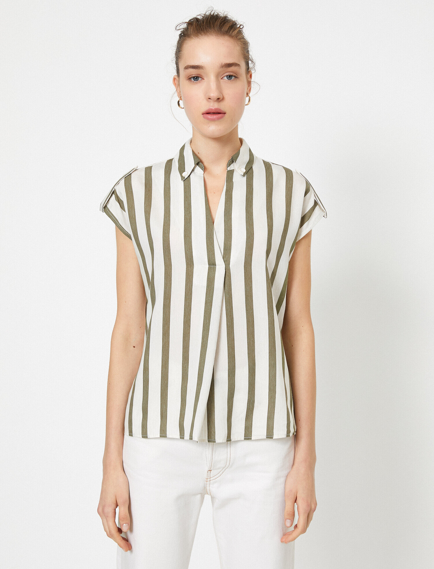   V Yaka Kısa Kollu Çizgili Bluz