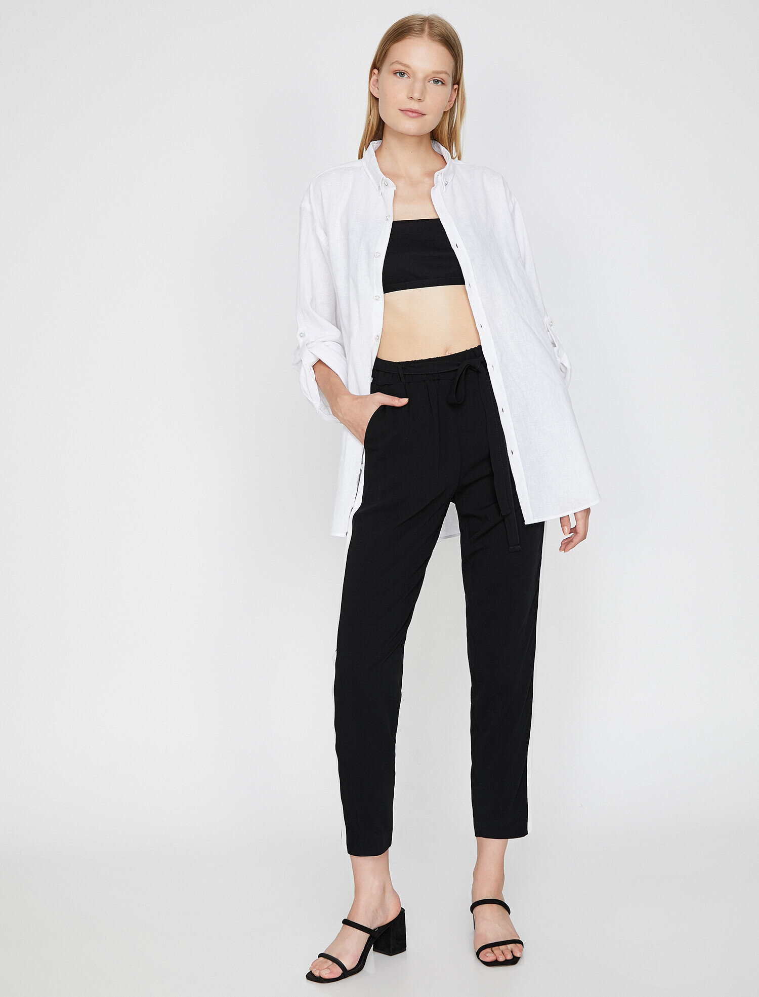   Bağcıklı Şerit Detaylı Pantolon