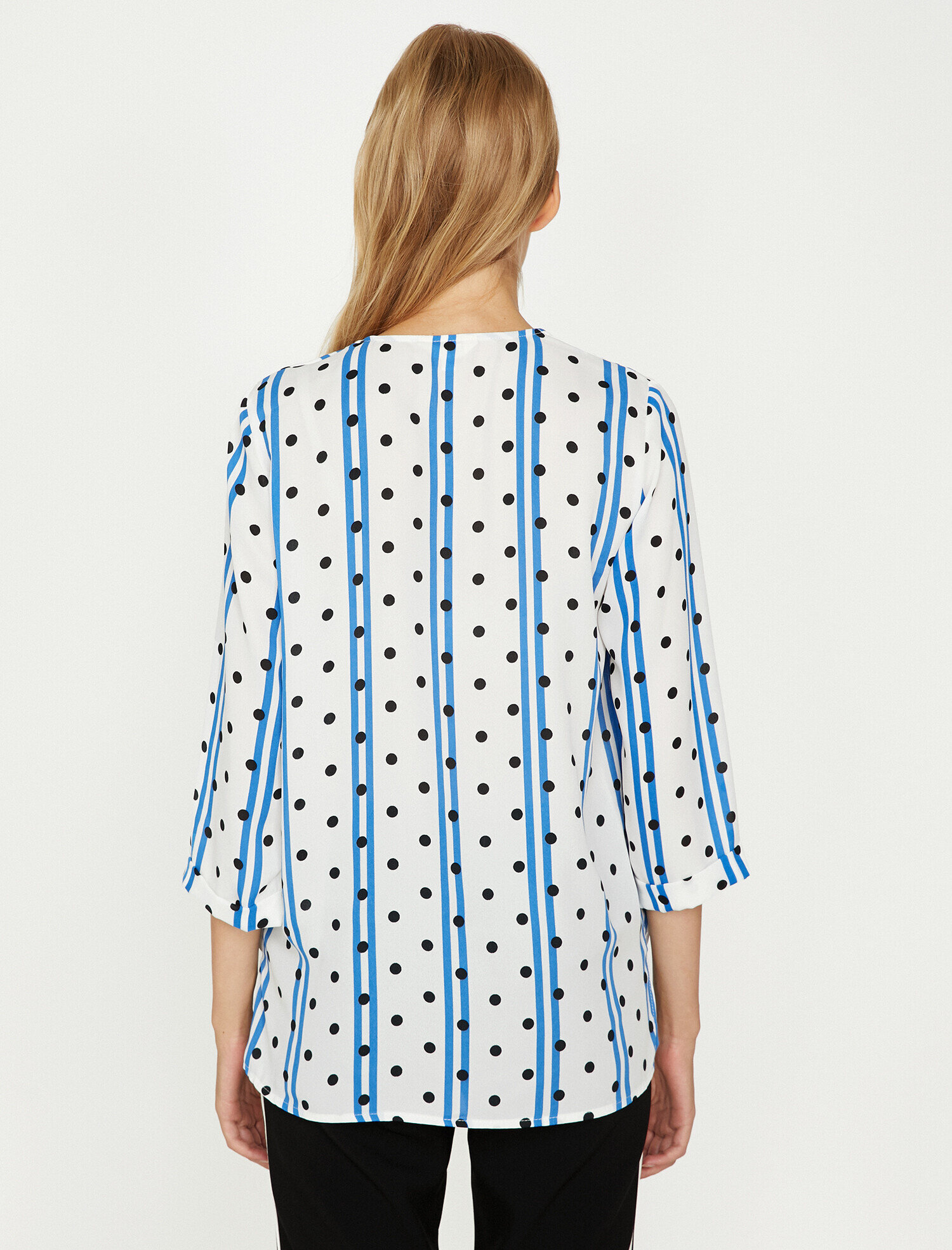   Puantiyeli Bluz