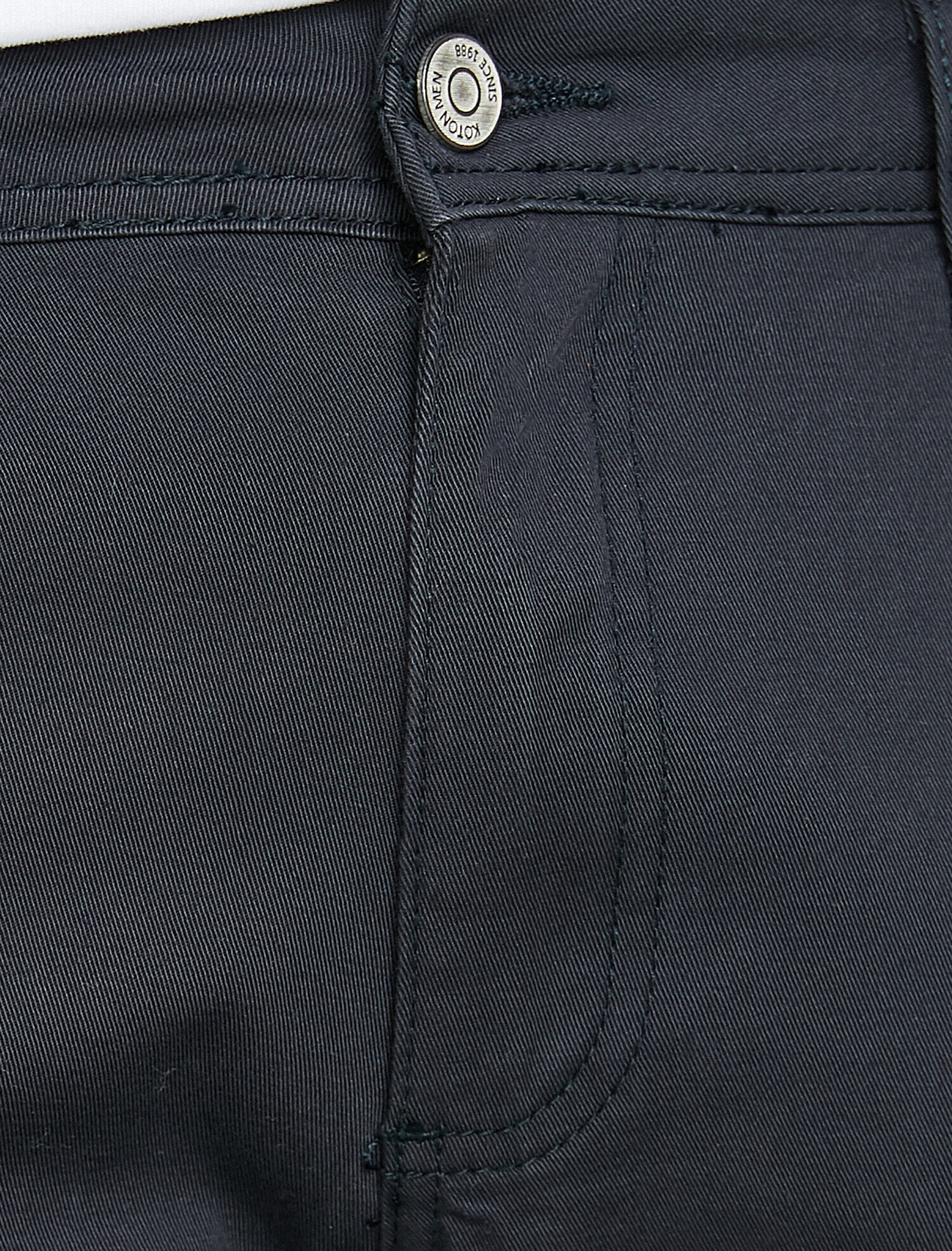 Cep Detaylı Pantolon