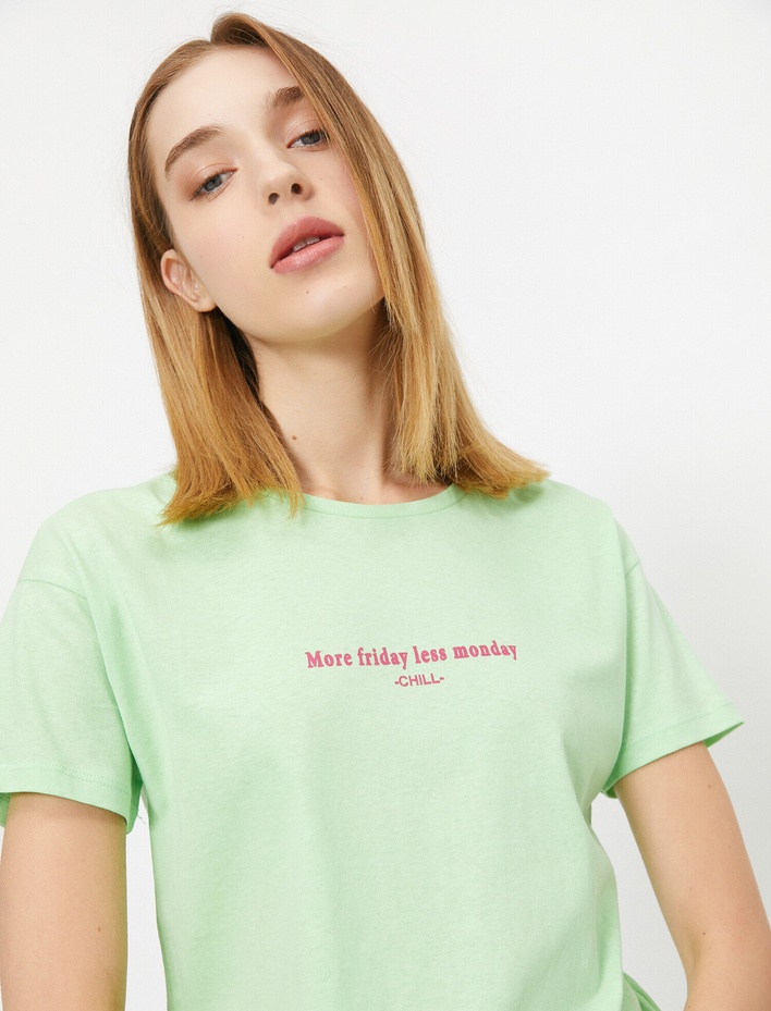  Yazılı Baskılı Tişört