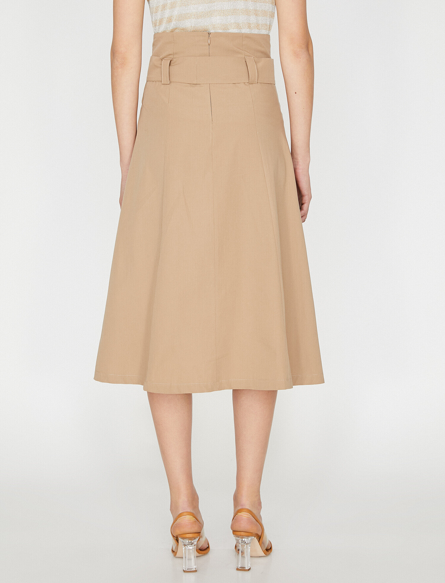   Beli Bağlamalı Etek