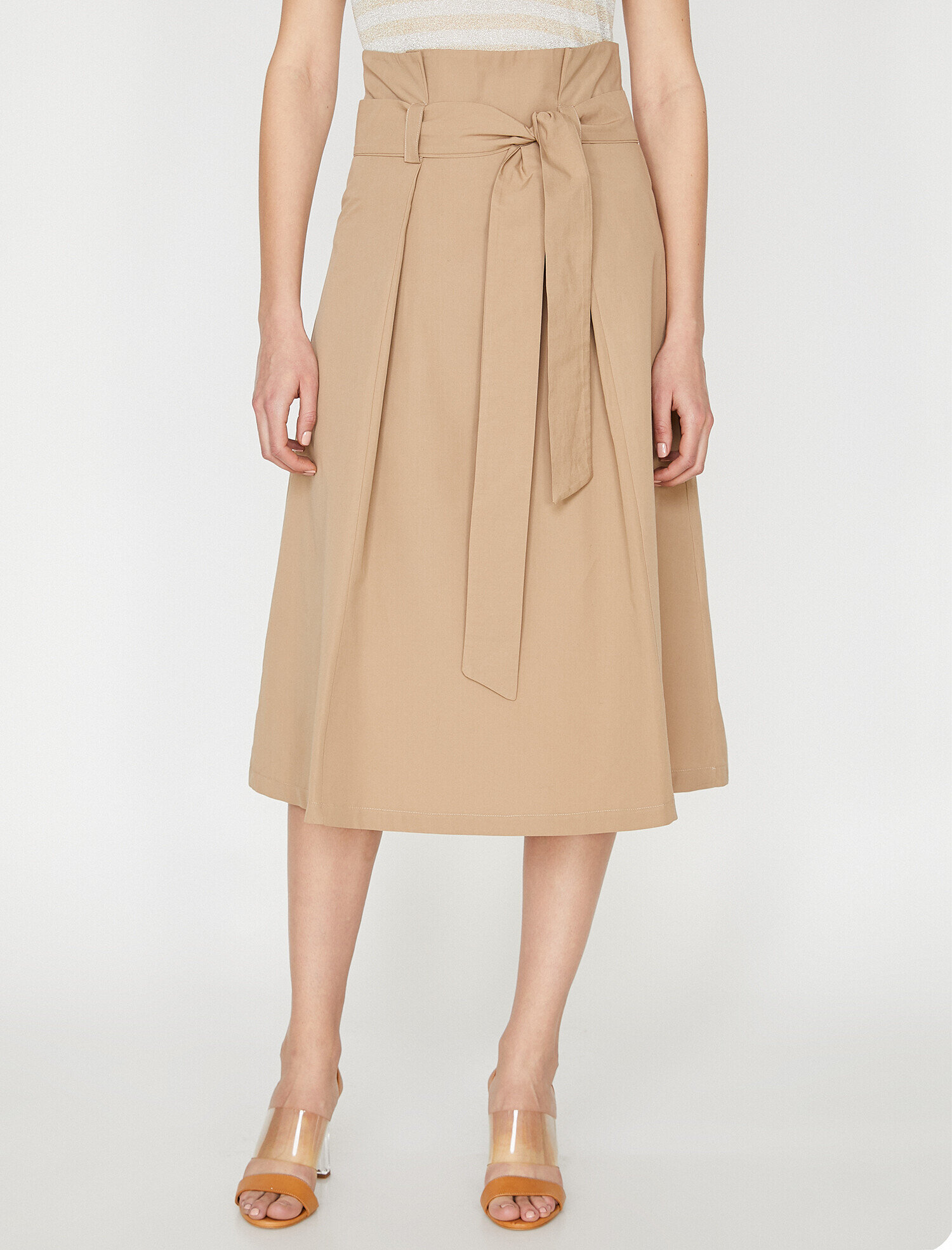   Beli Bağlamalı Etek