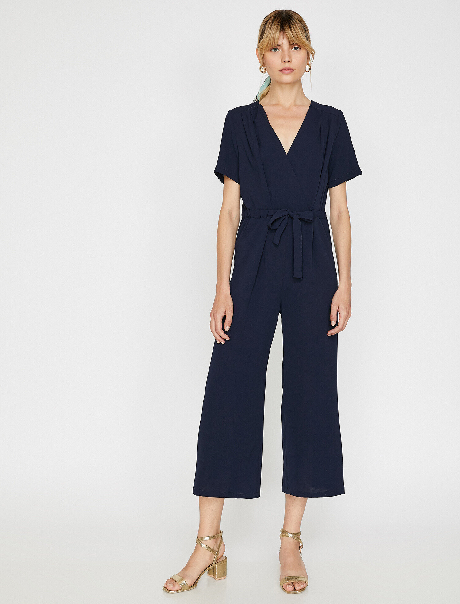   Beli Bağlamalı Tulum