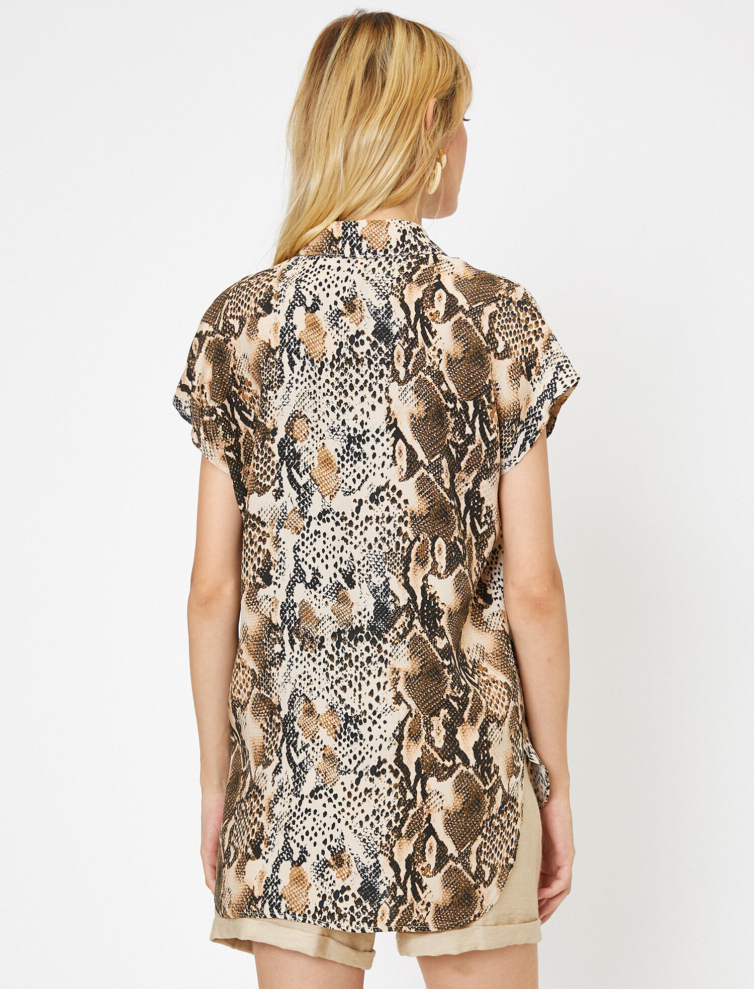   Yılan Derisi Desenli Bluz