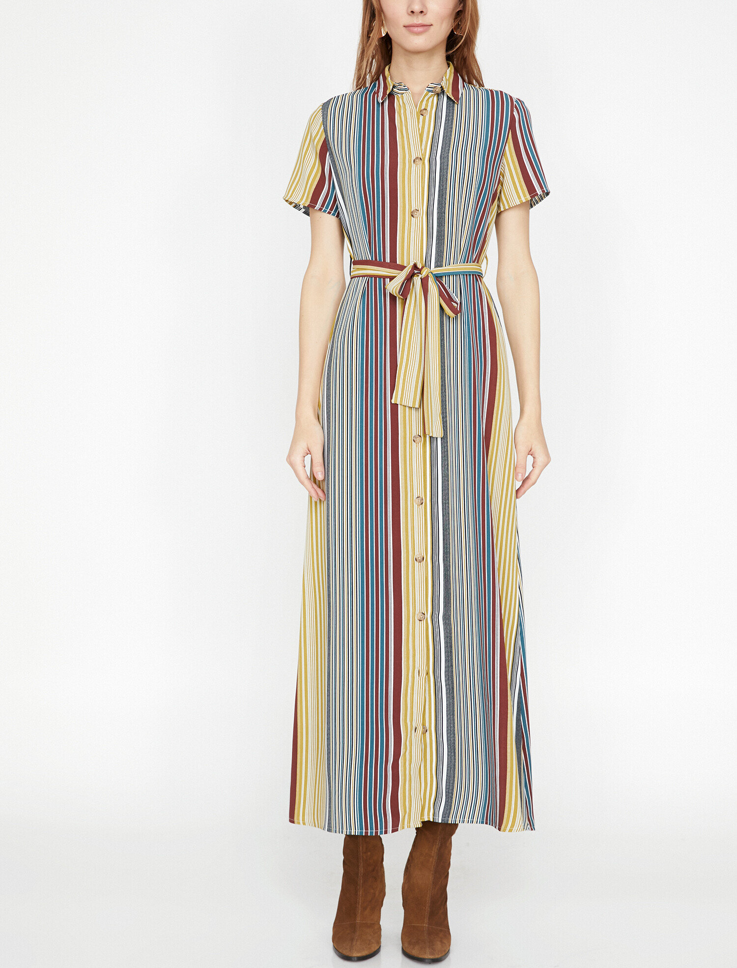   Düğme Detaylı Elbise