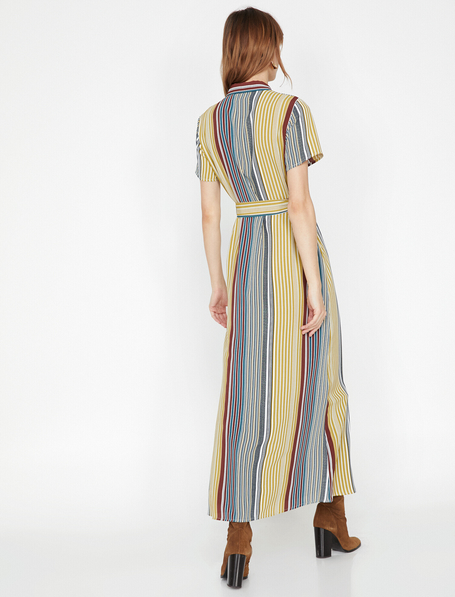   Düğme Detaylı Elbise