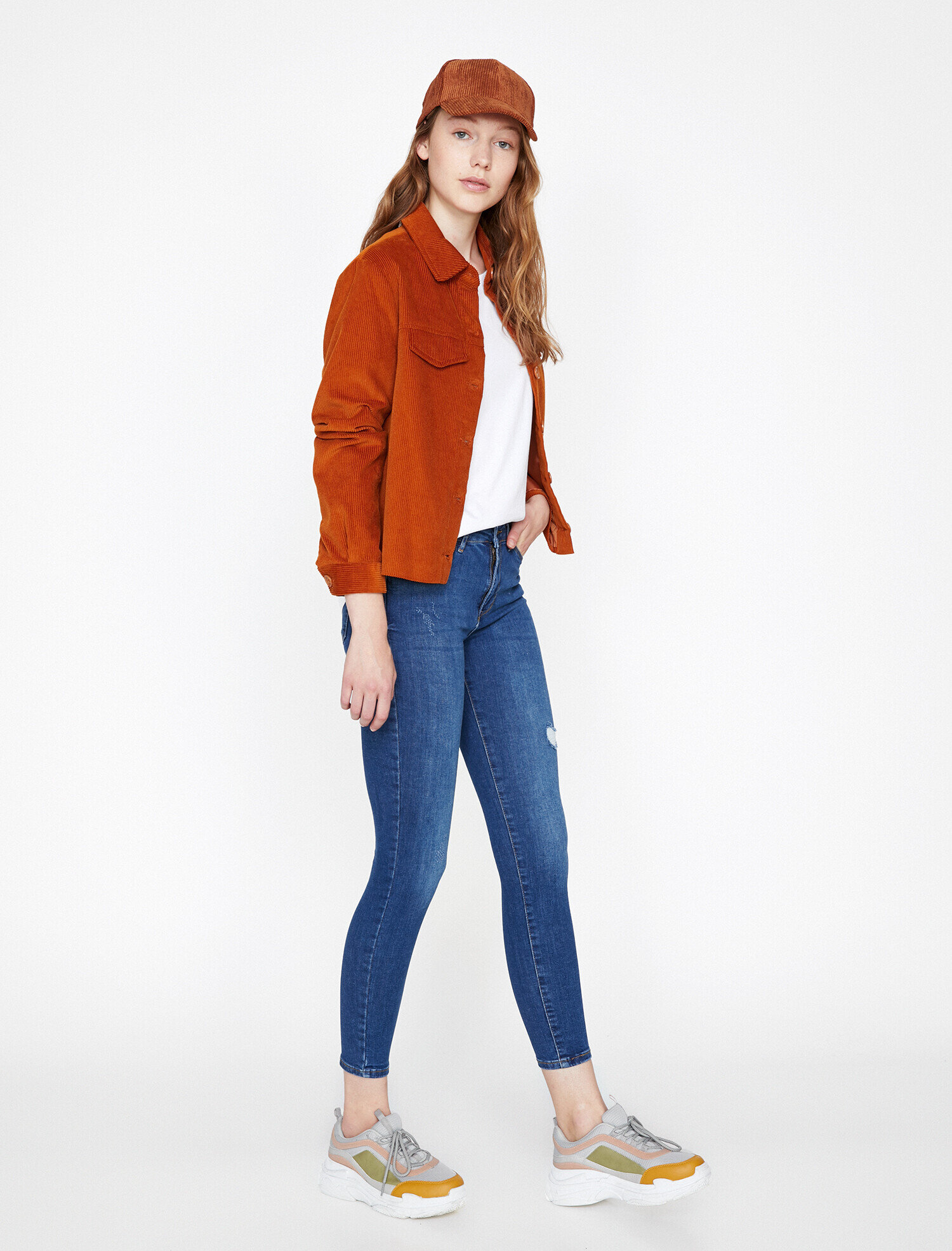   Carmen Jean Pantolon