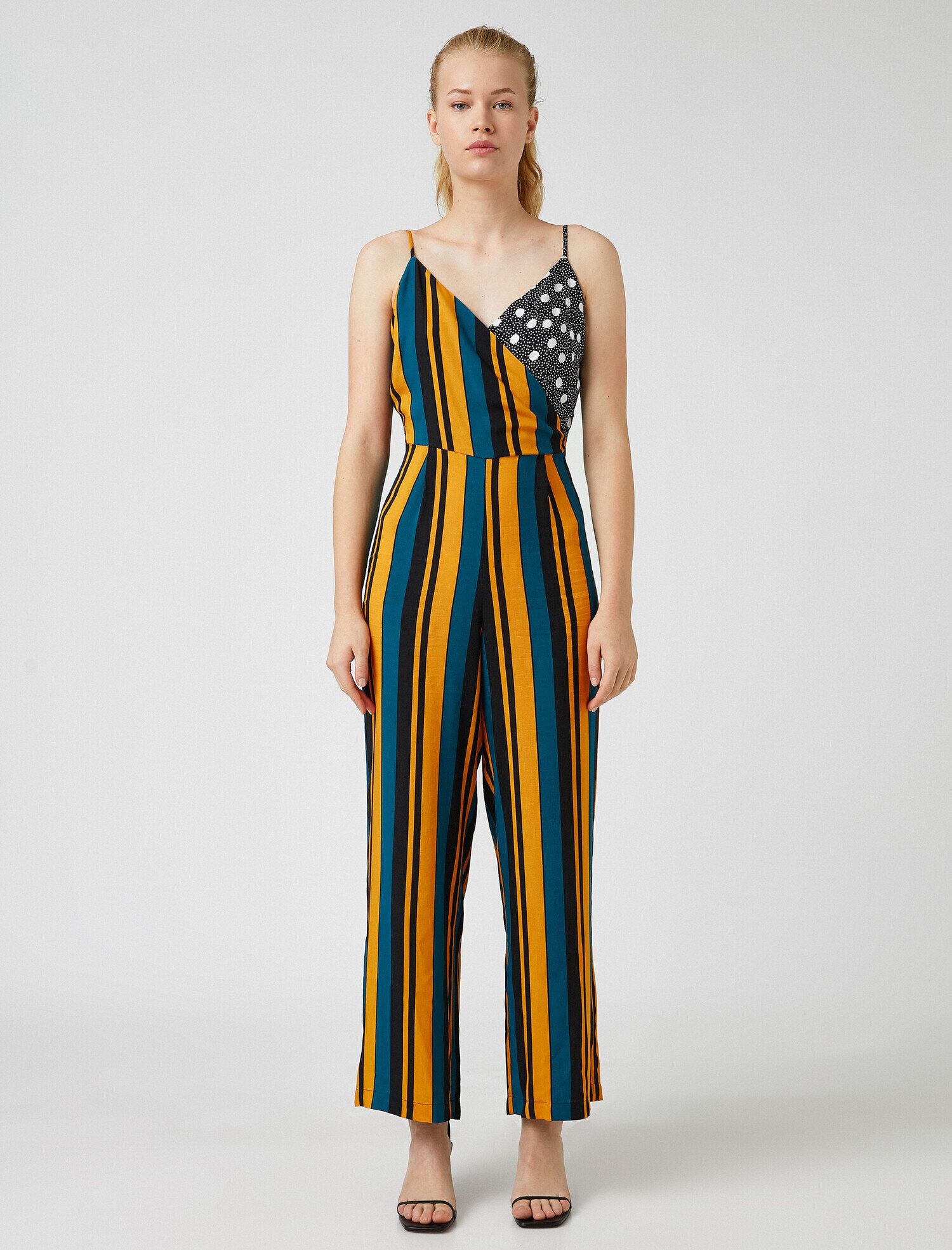   İnce Askılı Çizgili Desenli Tulum