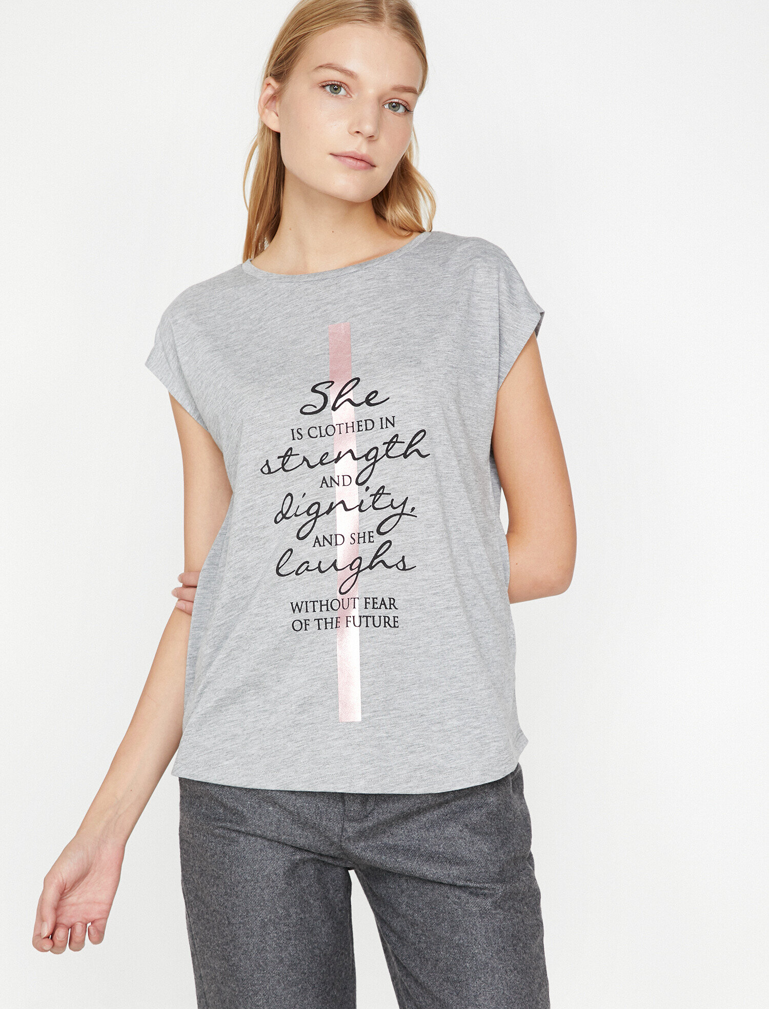   Yazılı Baskılı Atlet