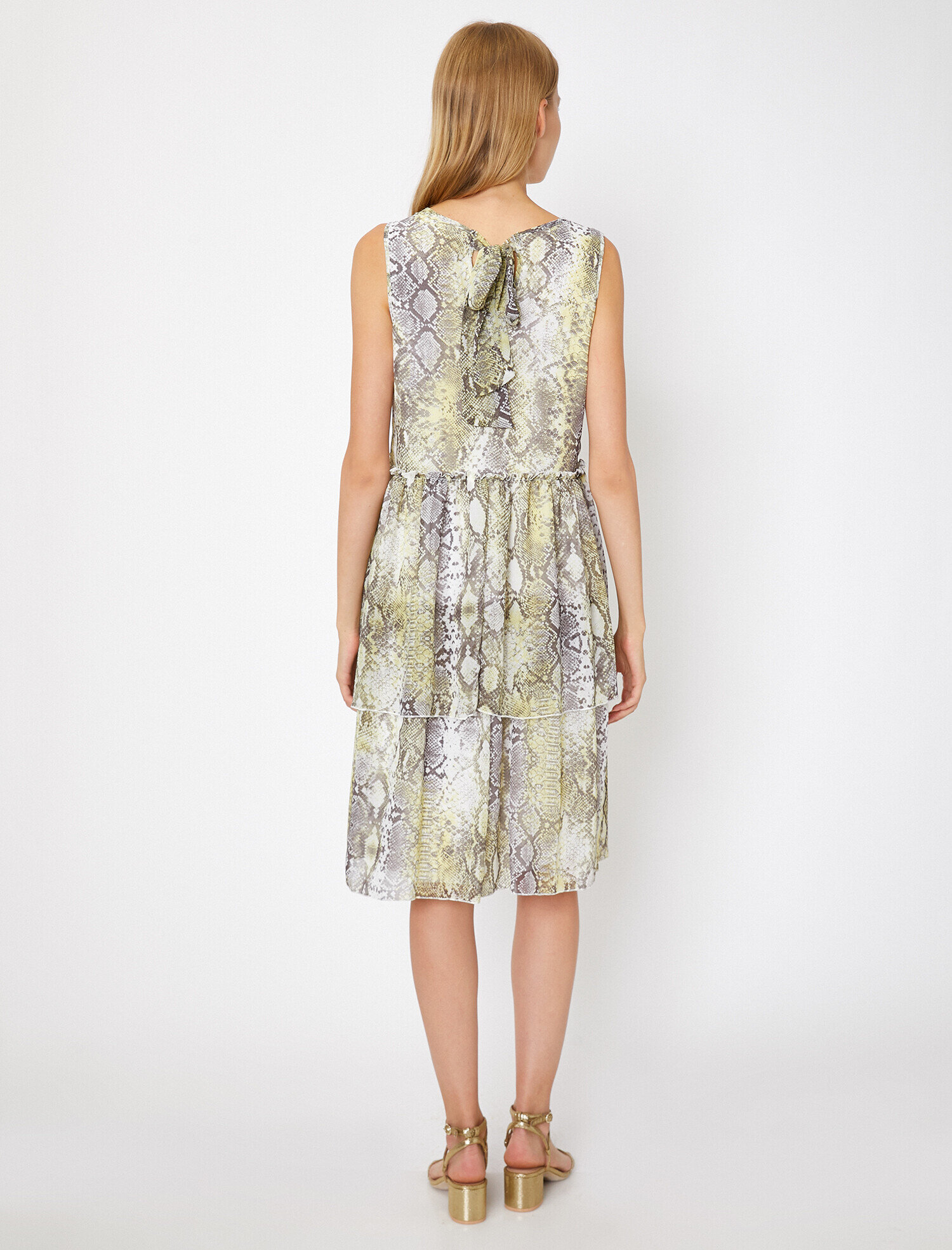   Yılan Derisi Desenli Elbise