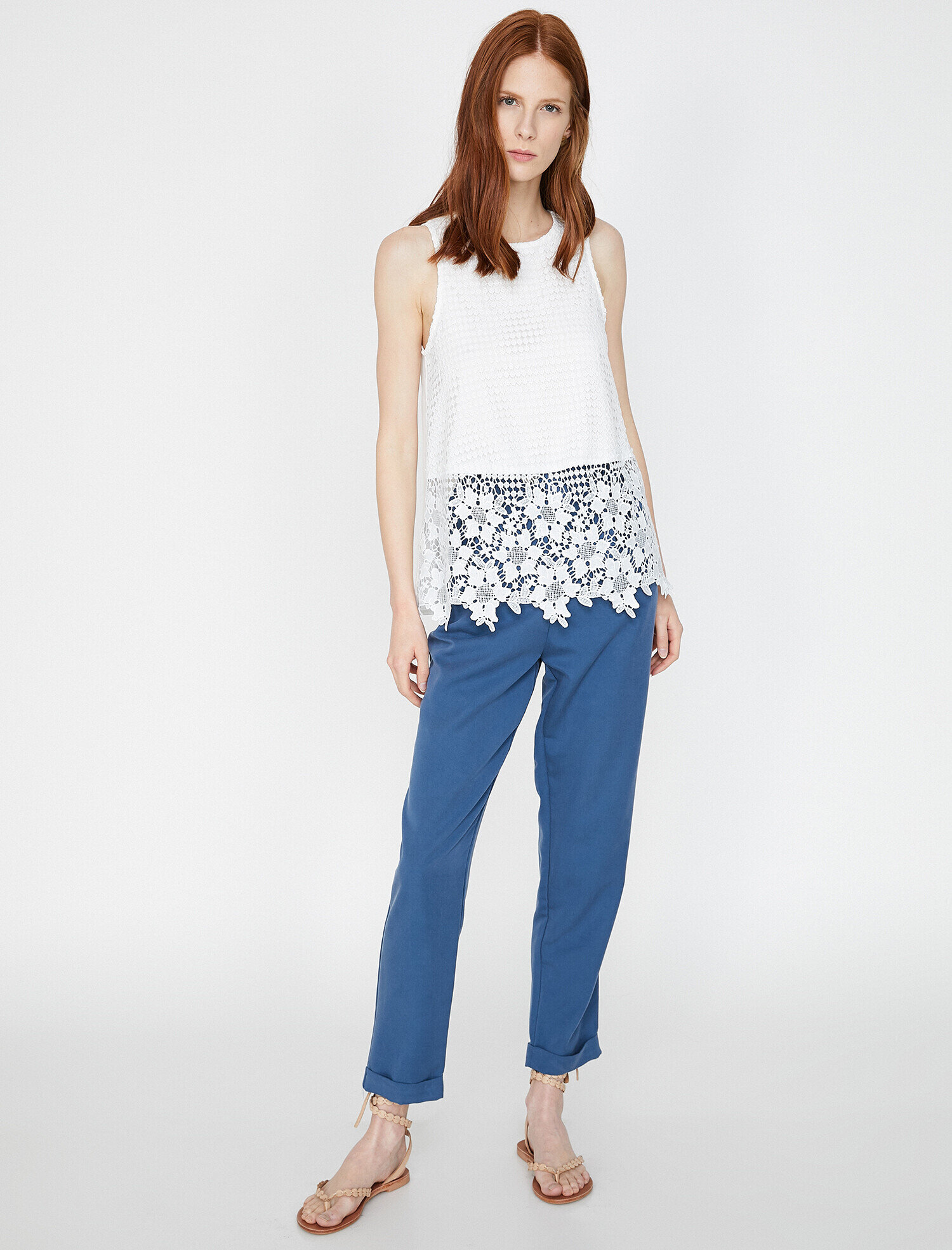   Dantel Detaylı Atlet