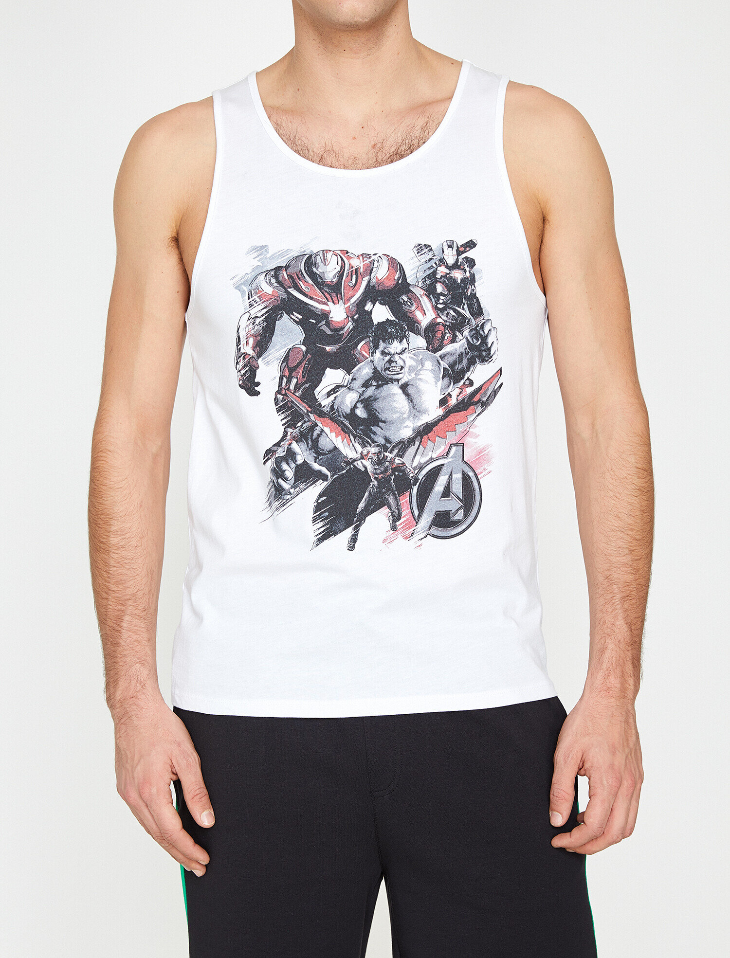   Avengers Lisanslı Baskılı Sporcu Atleti