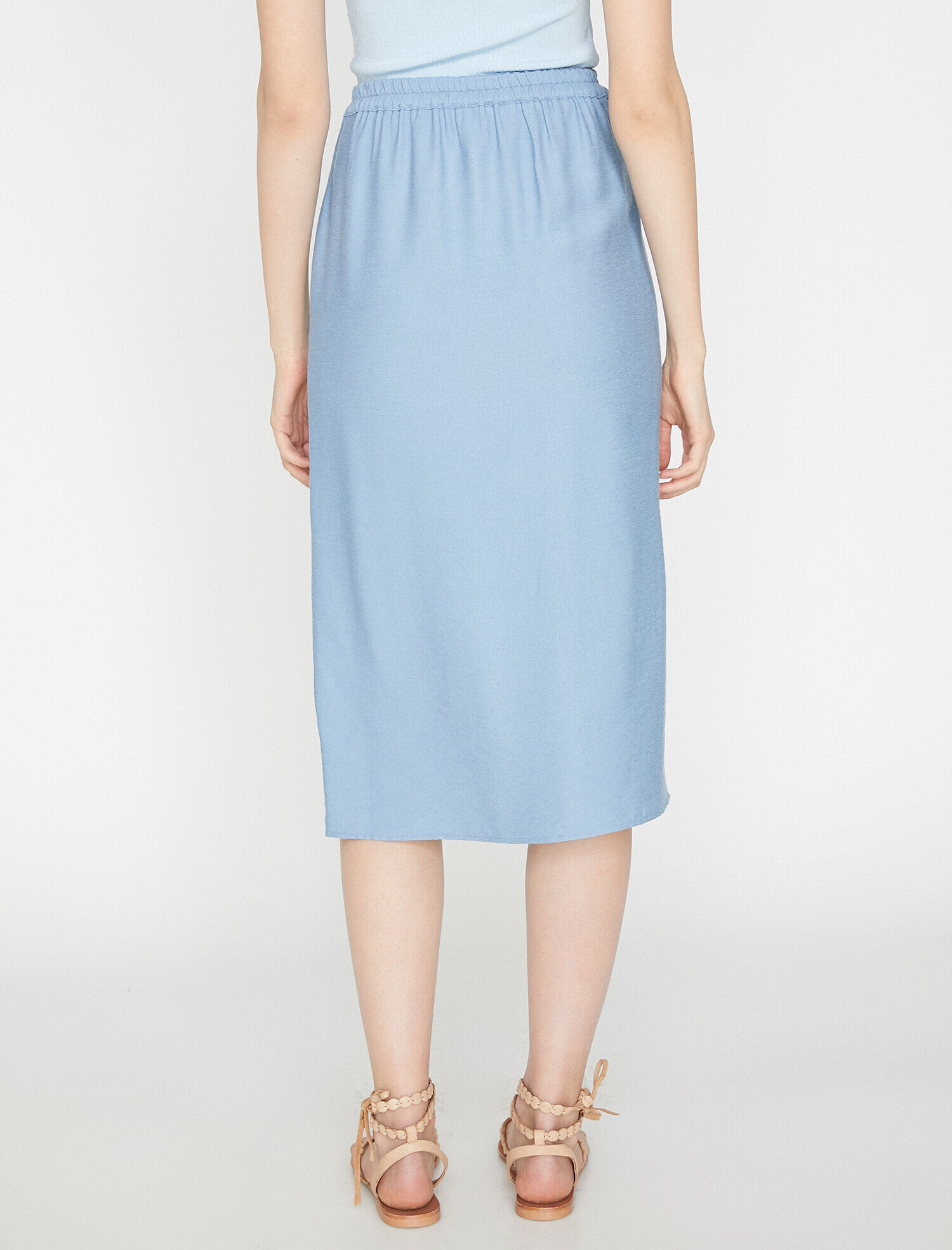   Düğme Detaylı Etek