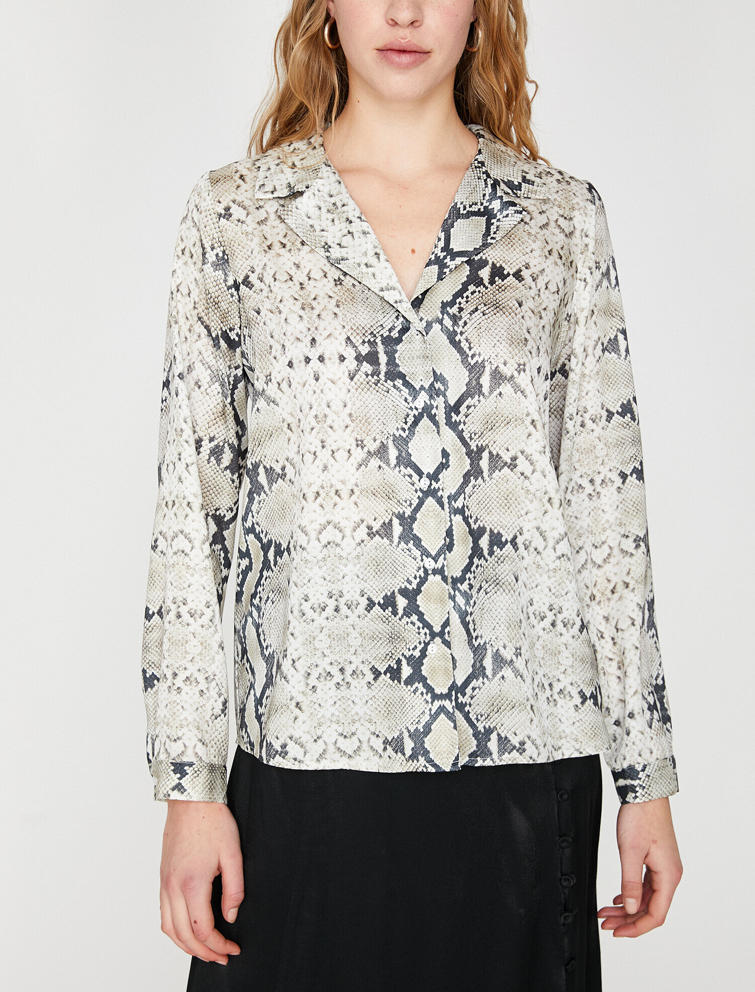   Yılan Derisi Desenli Gömlek