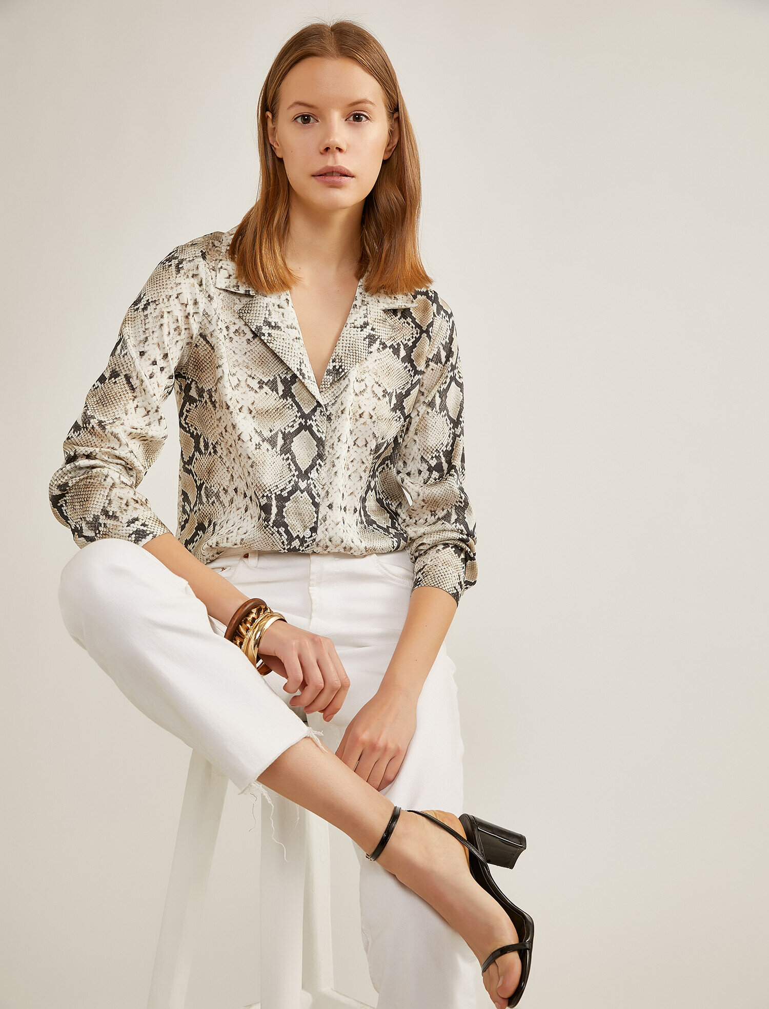   Yılan Derisi Desenli Gömlek