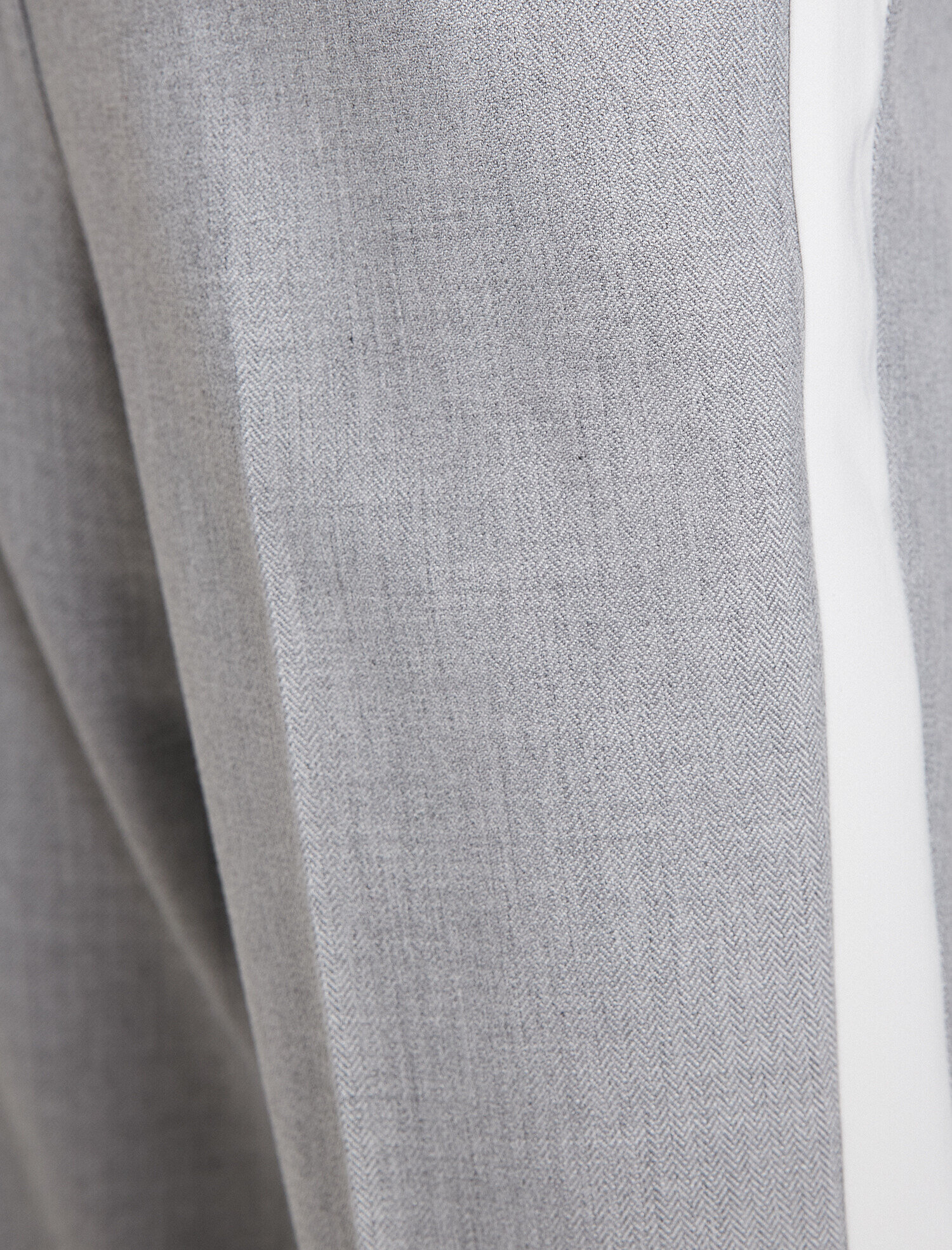   Şerit Detaylı Pantolon