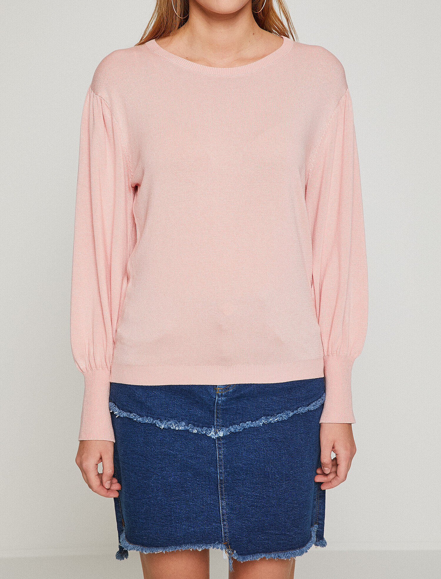   Kol Detaylı Triko Kazak