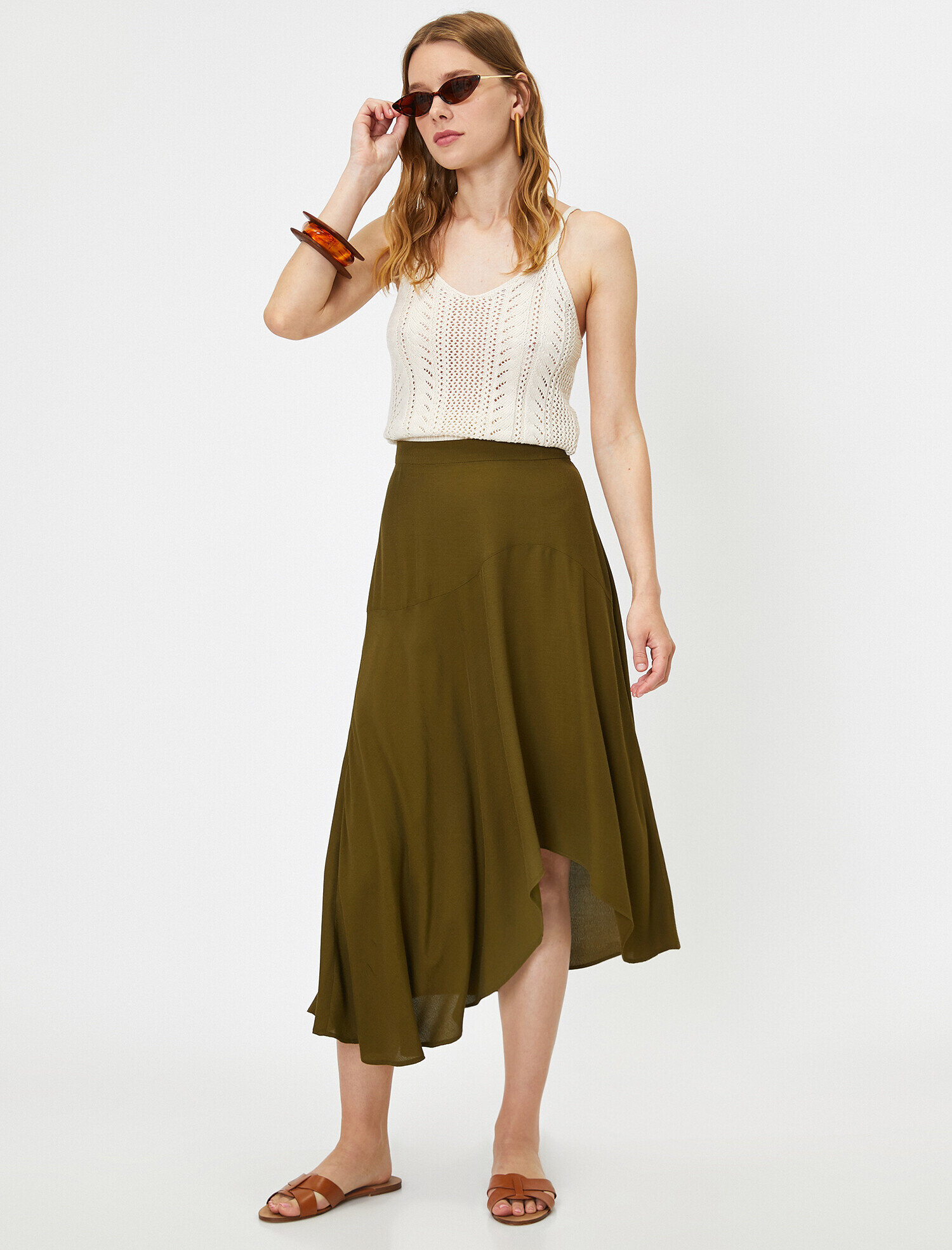   Fırfır Detaylı Etek