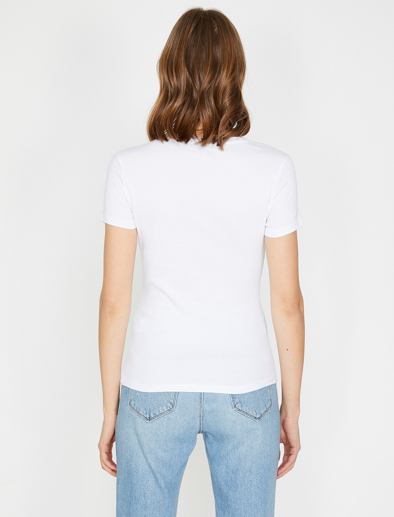   Bisiklet Yaka Dar Kesim Basic Tişört