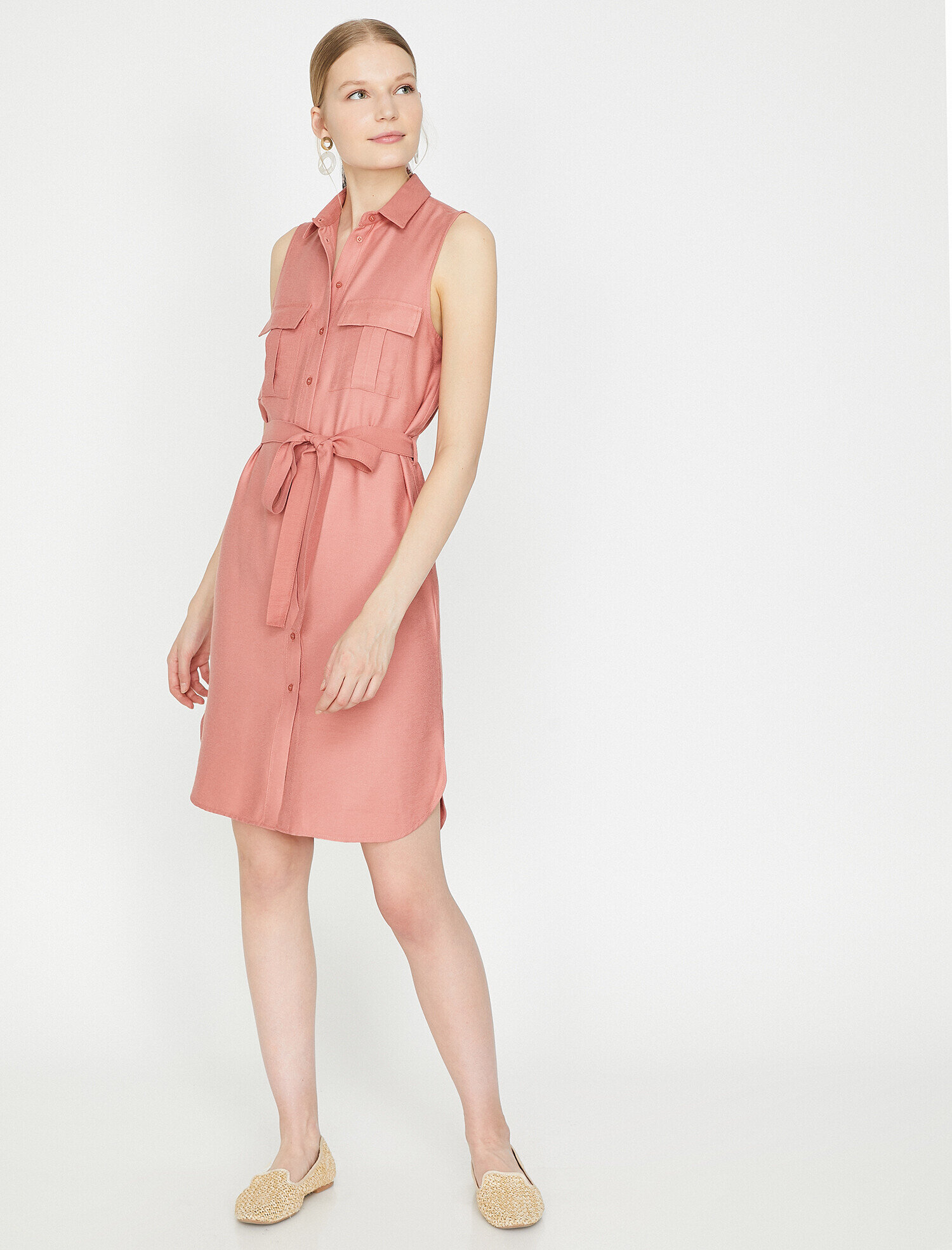   Düğme Detaylı Elbise